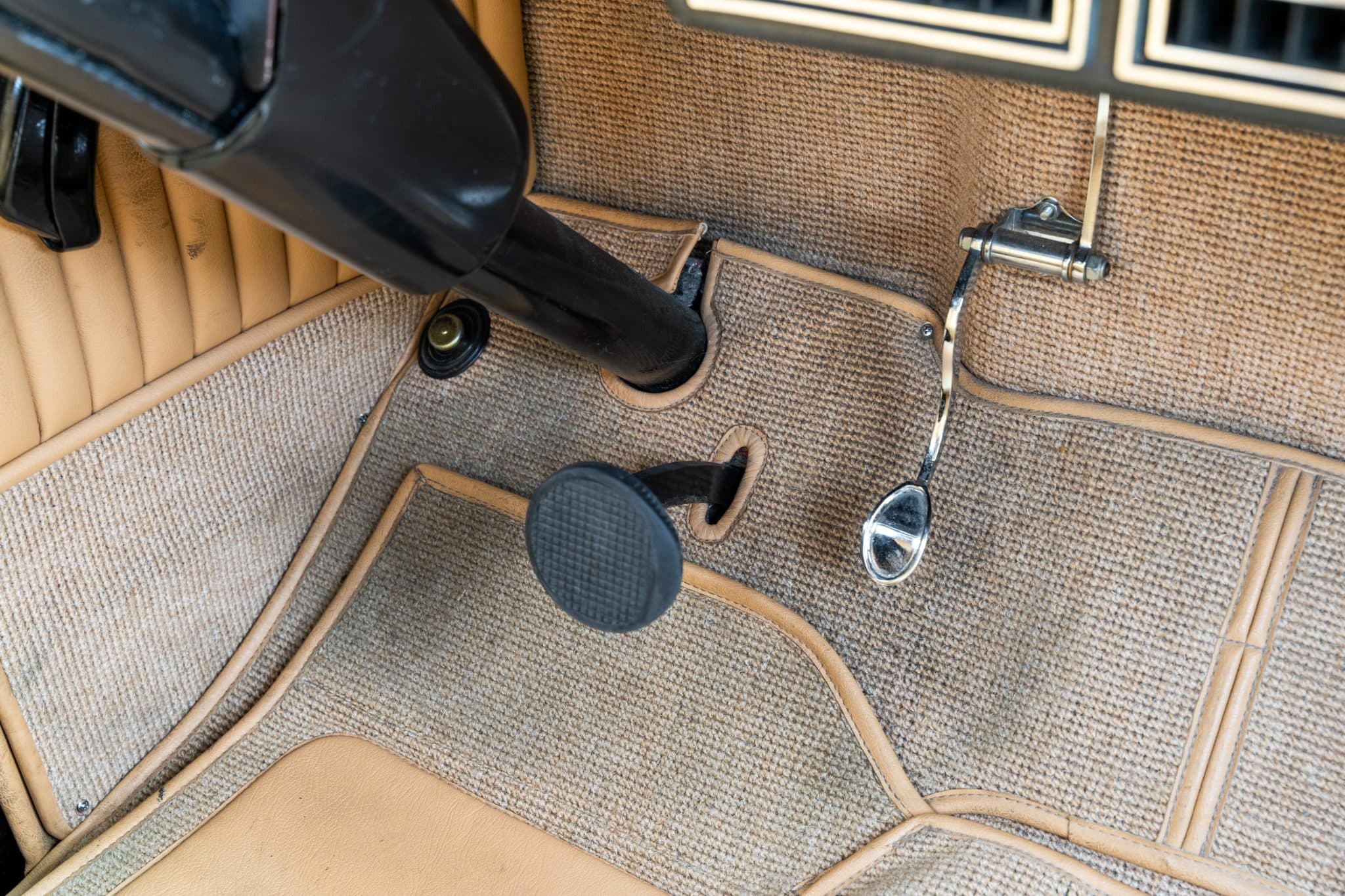 1940 Ford Pickup — Interior