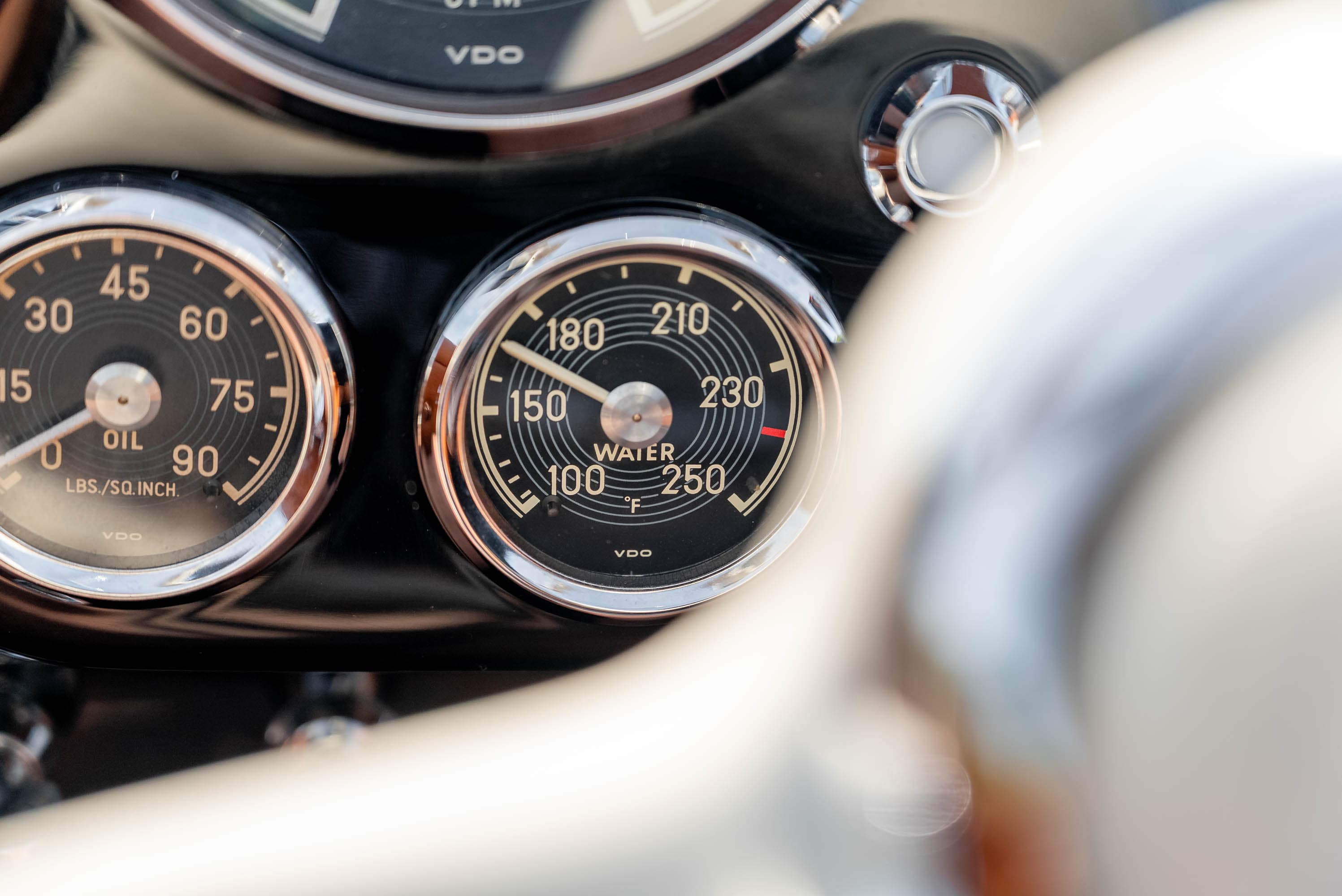 1957 Mercedes-Benz 190SL — Interior