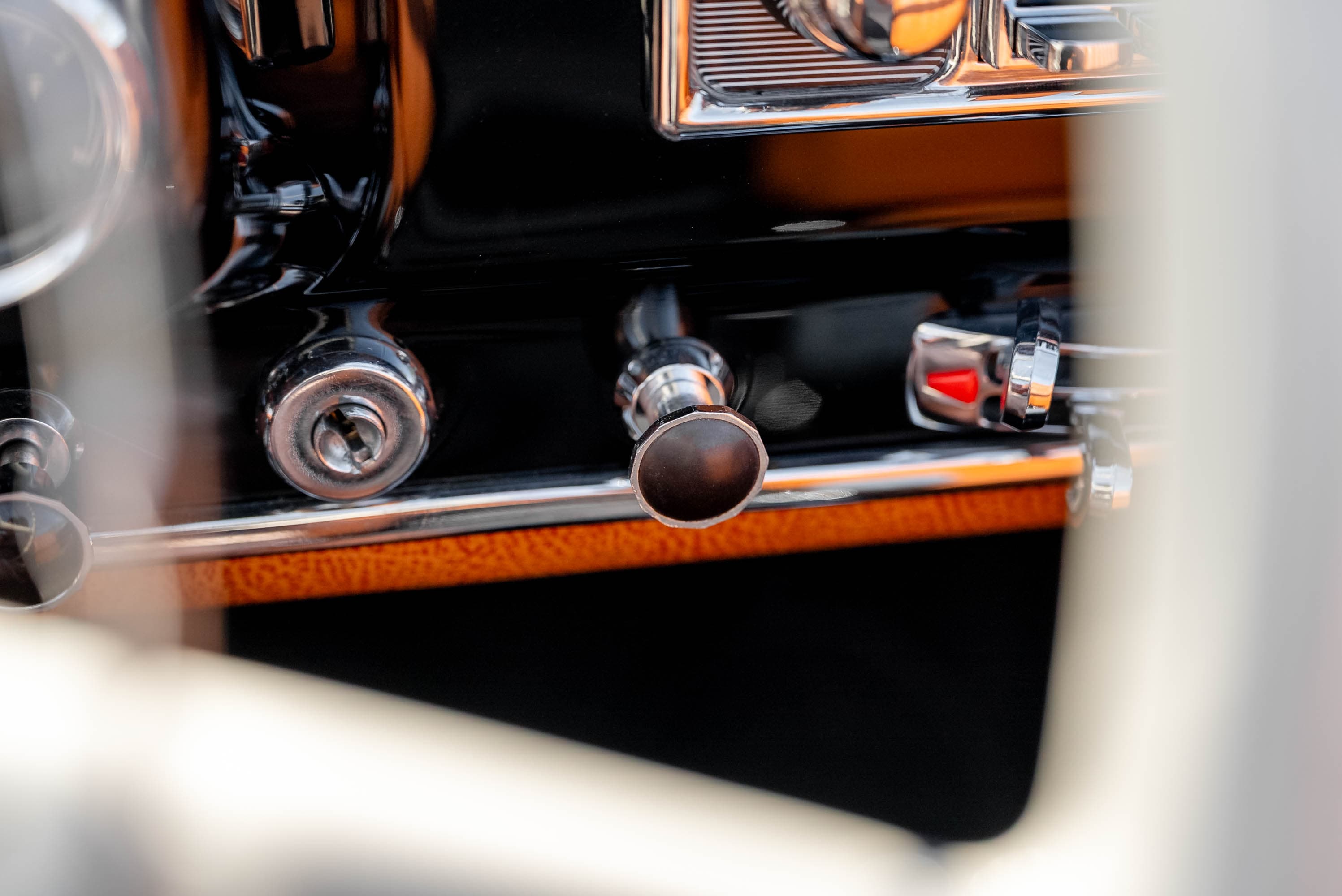 1957 Mercedes-Benz 190SL — Interior