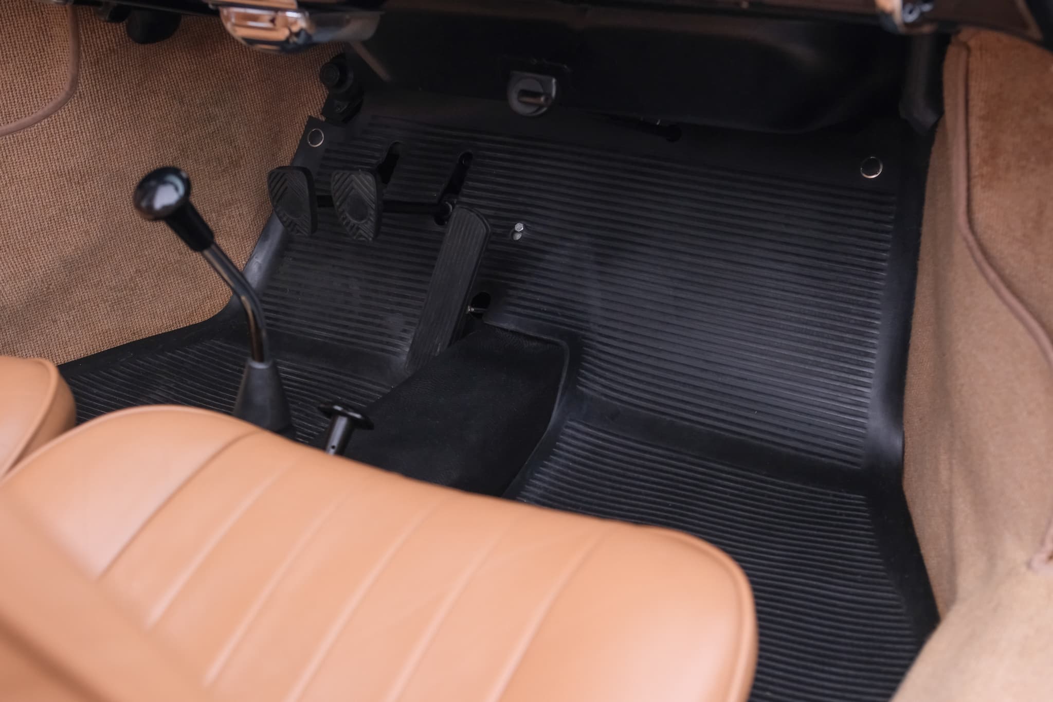 1963 Porsche 356 Cabriolet — Interior