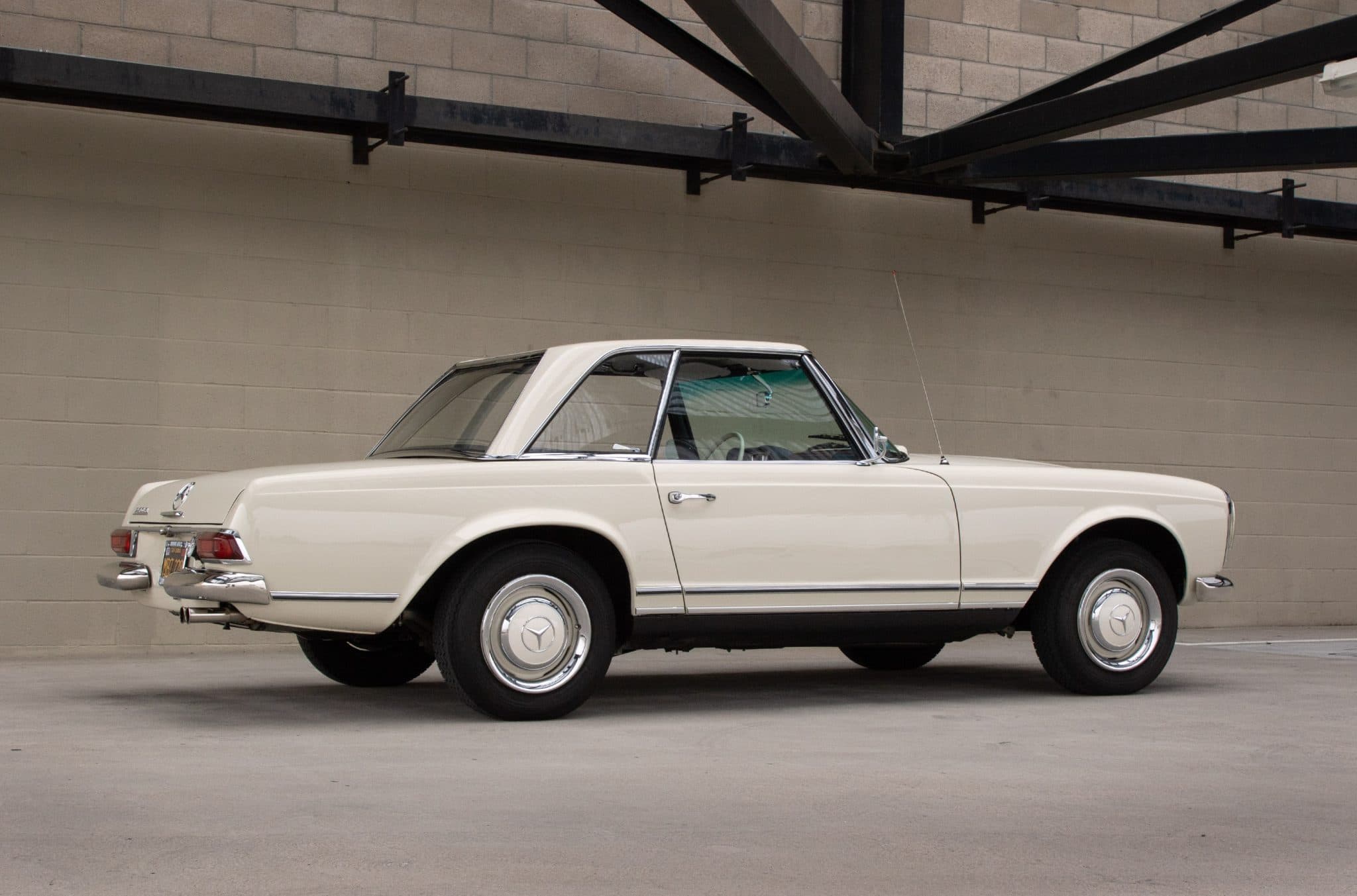 1965 Mercedes-Benz 230SL — Exterior