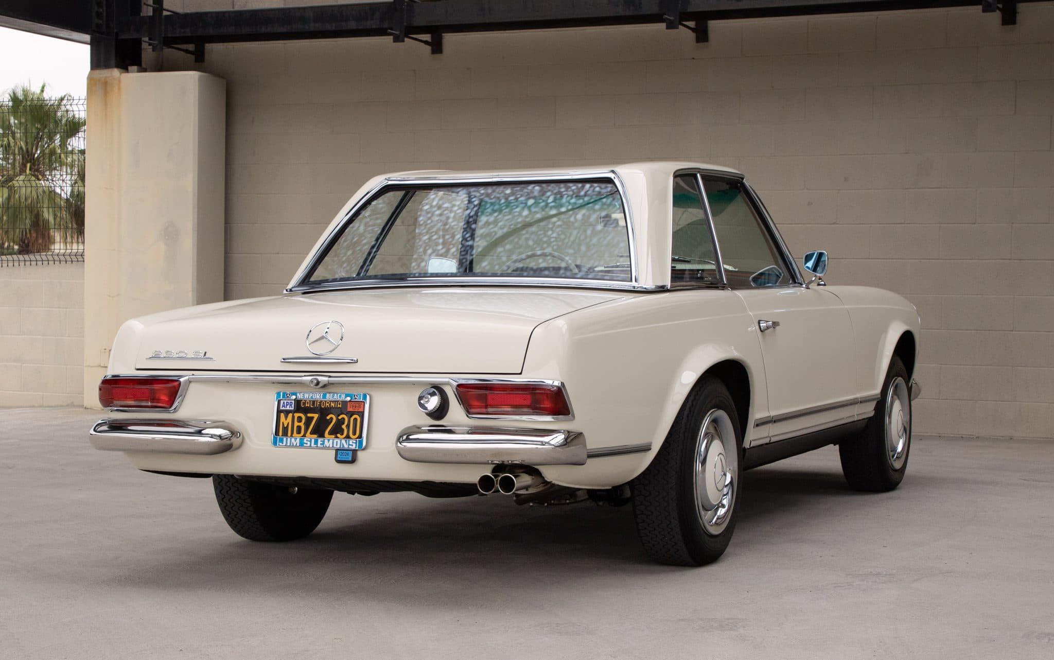 1965 Mercedes-Benz 230SL — Exterior