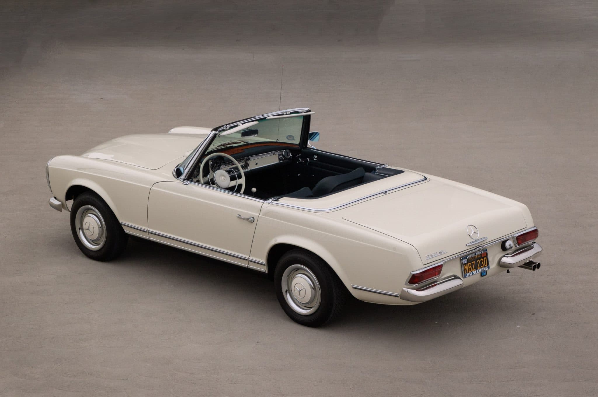 1965 Mercedes-Benz 230SL — Exterior