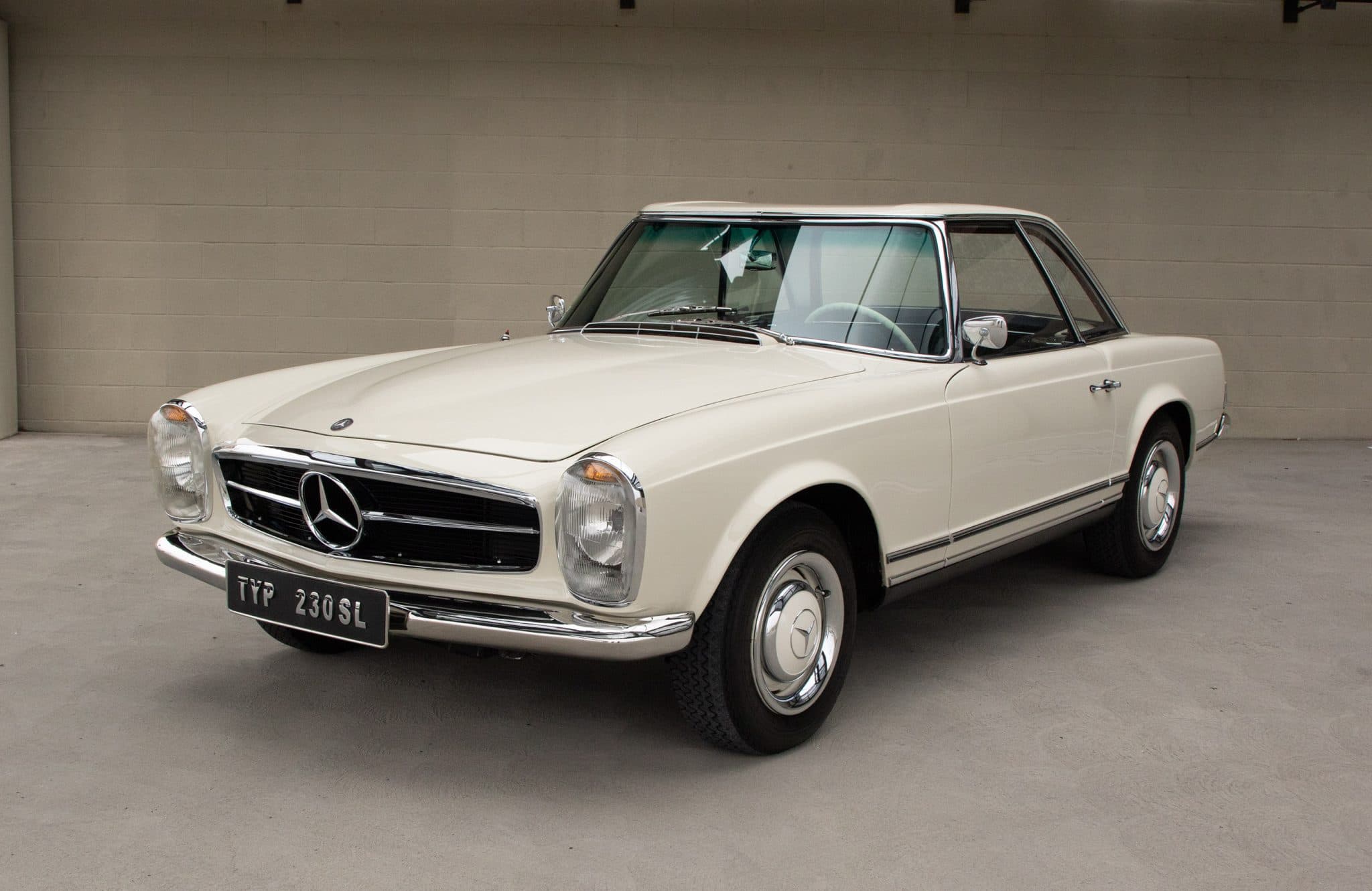 1965 Mercedes-Benz 230SL — Exterior