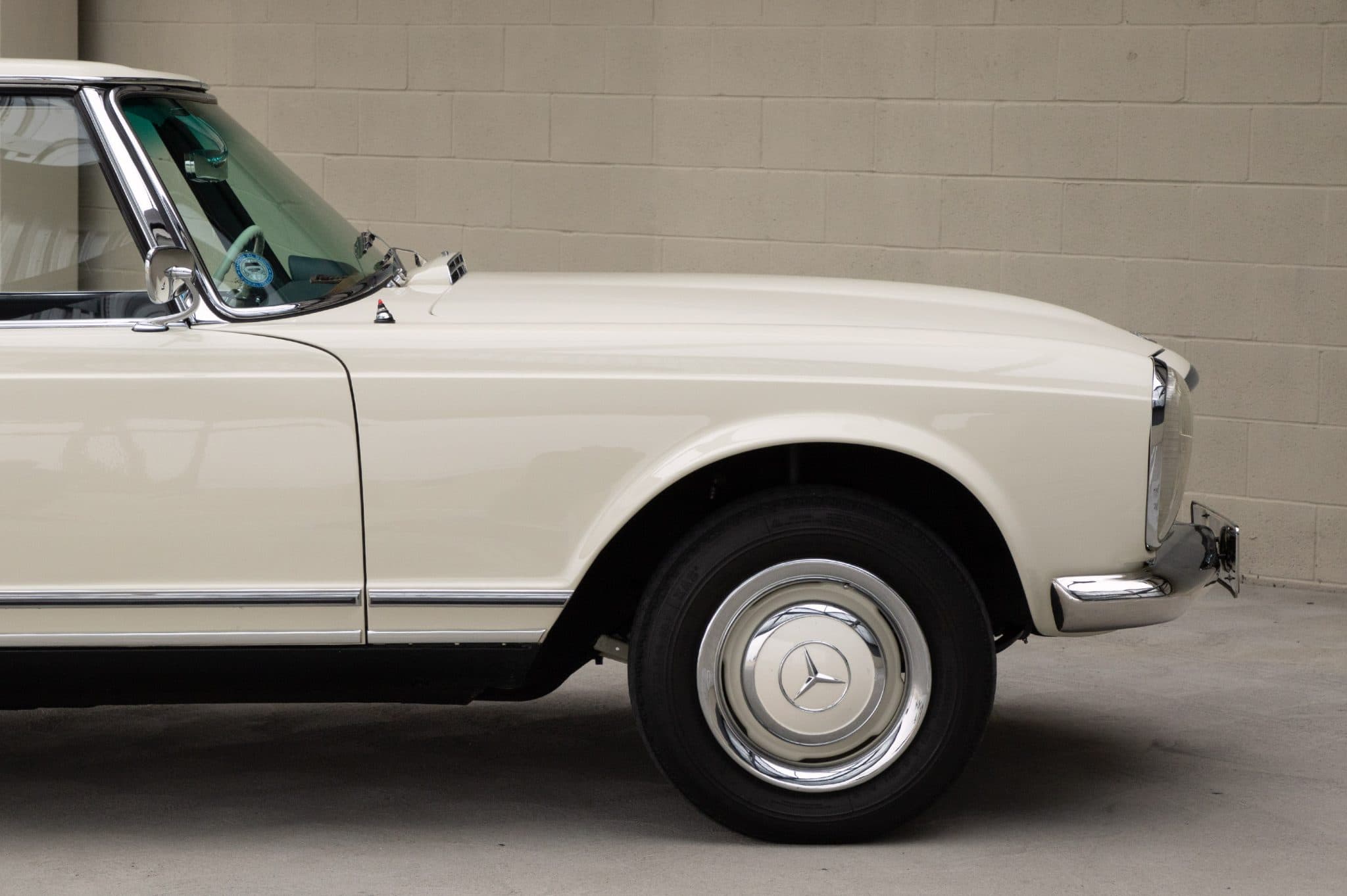 1965 Mercedes-Benz 230SL — Exterior