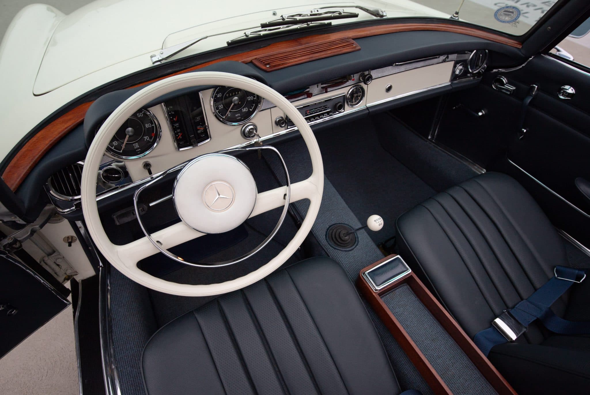 1965 Mercedes-Benz 230SL — Interior