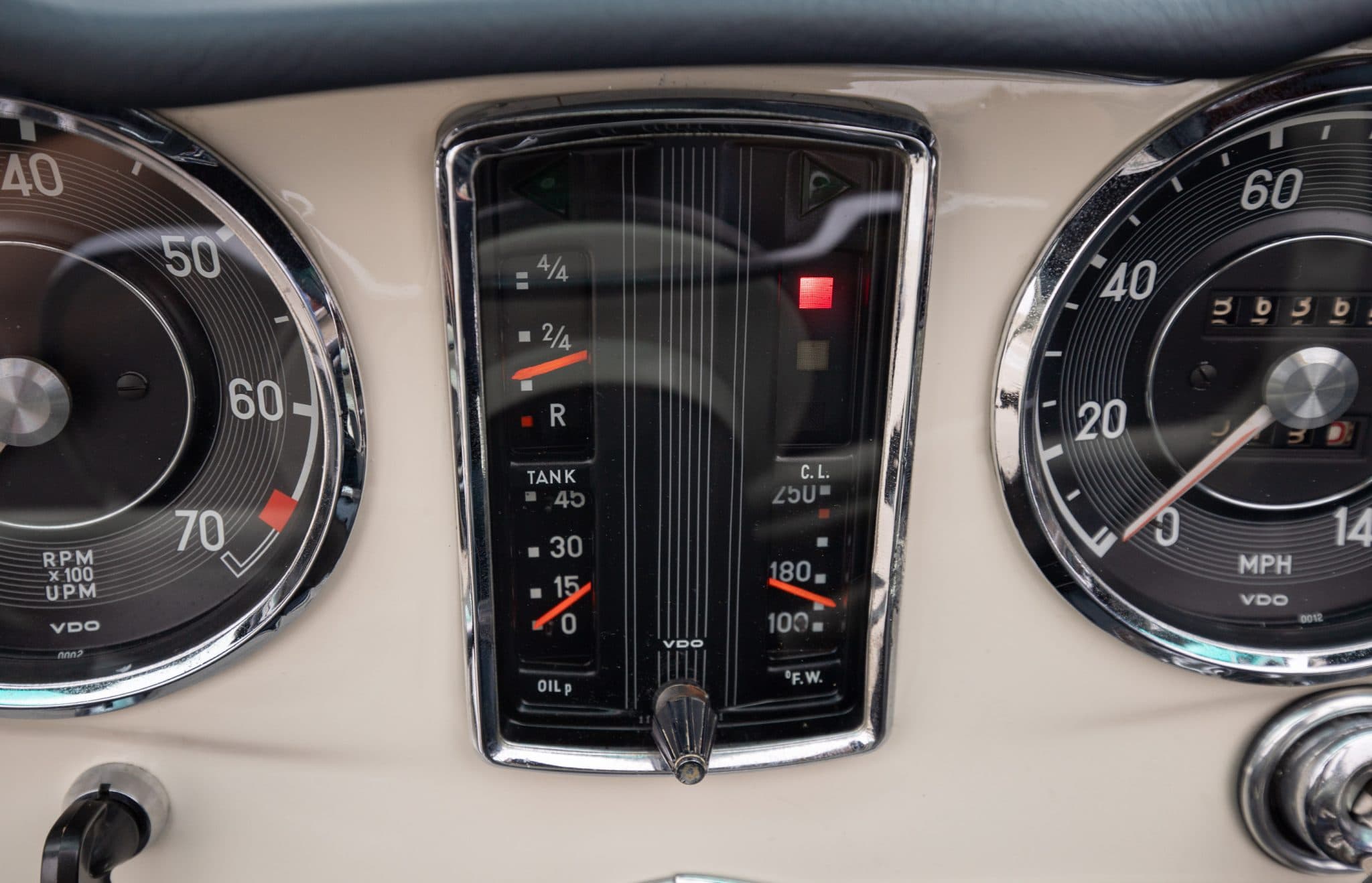 1965 Mercedes-Benz 230SL — Interior