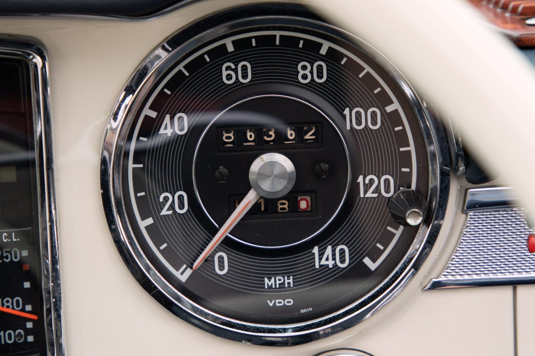 1965 Mercedes-Benz 230SL — Interior