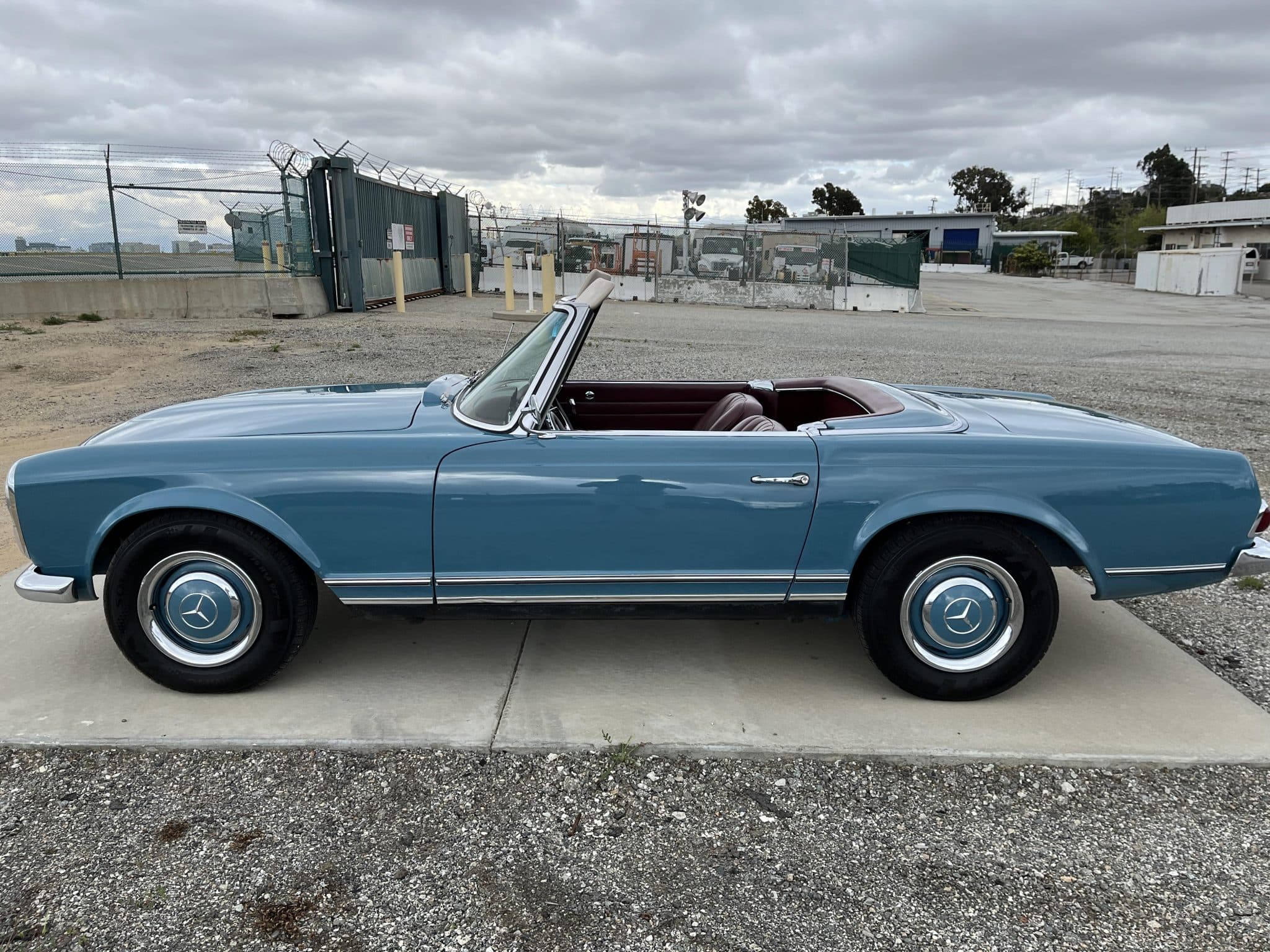 1966 Mercedes-Benz 230SL — Exterior