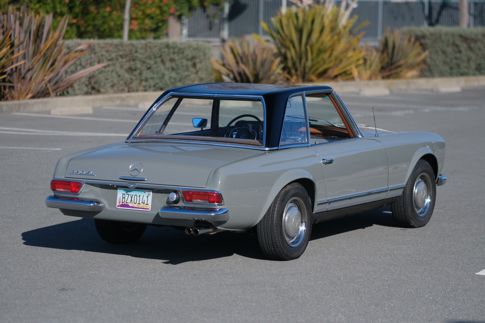 1967 Mercedes-Benz 250SL — Exterior