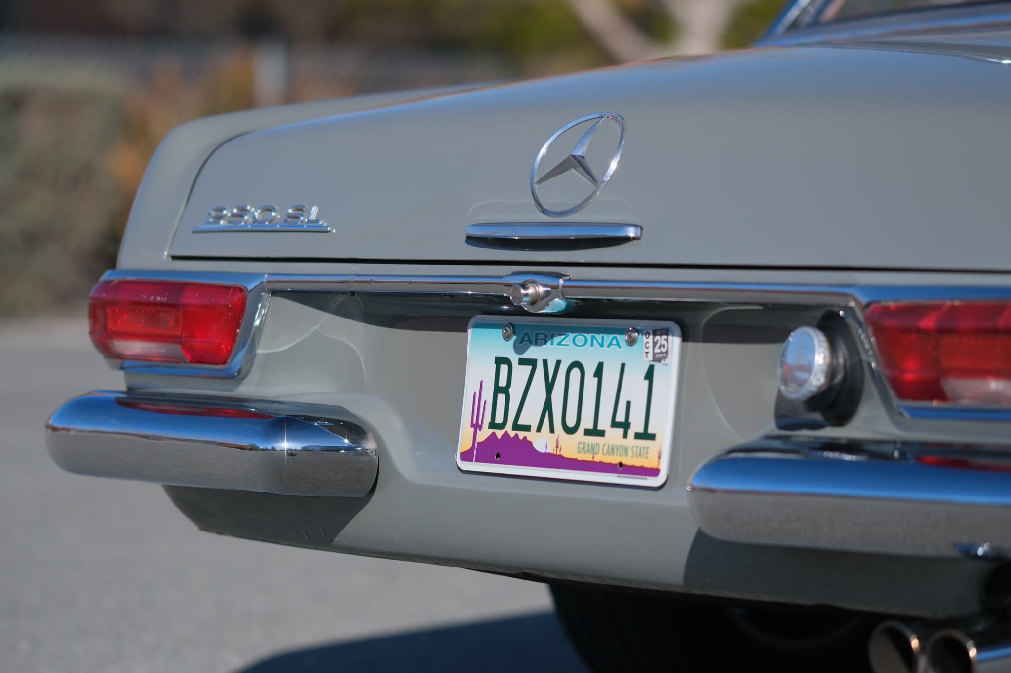 1967 Mercedes-Benz 250SL — Exterior
