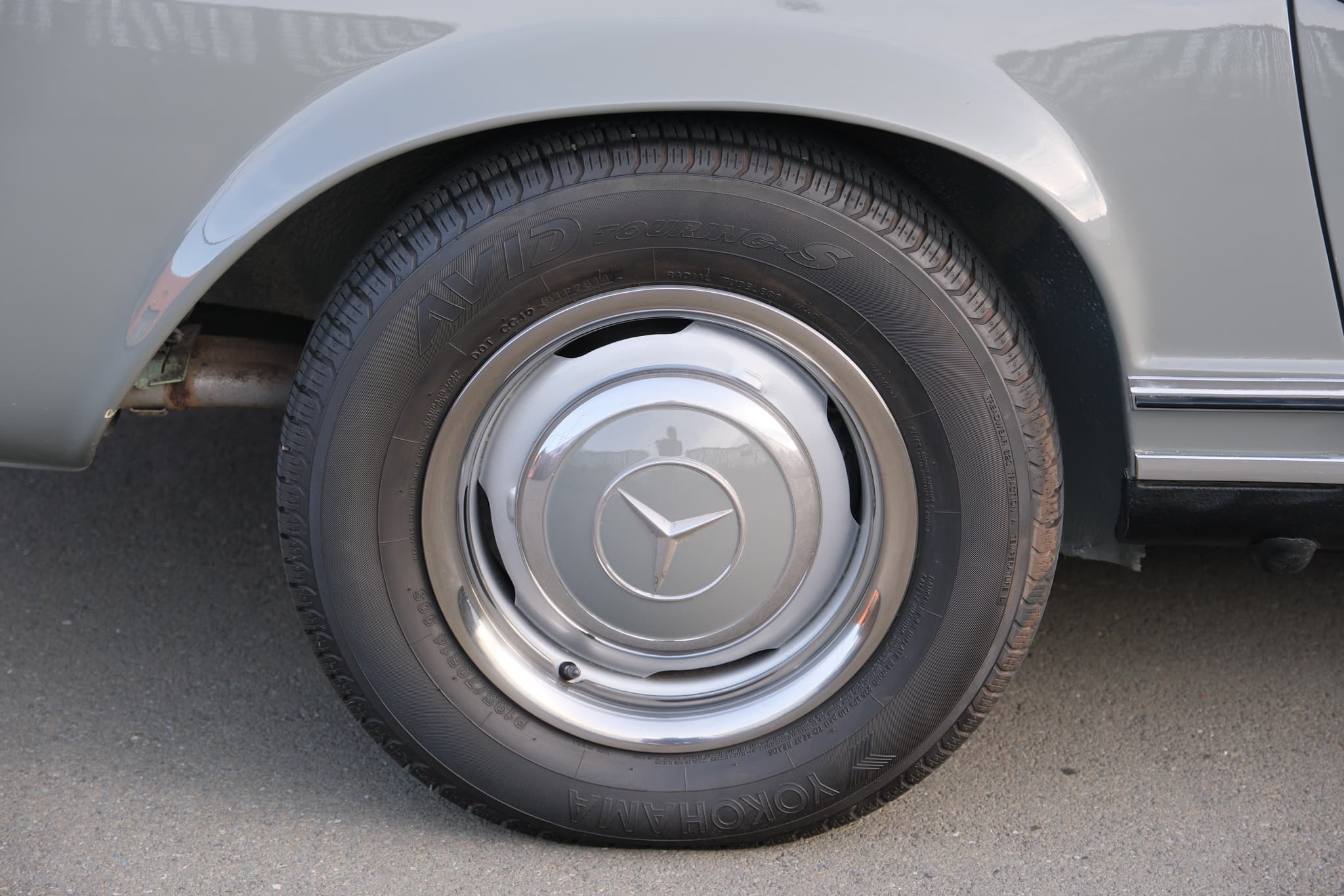 1967 Mercedes-Benz 250SL — Exterior