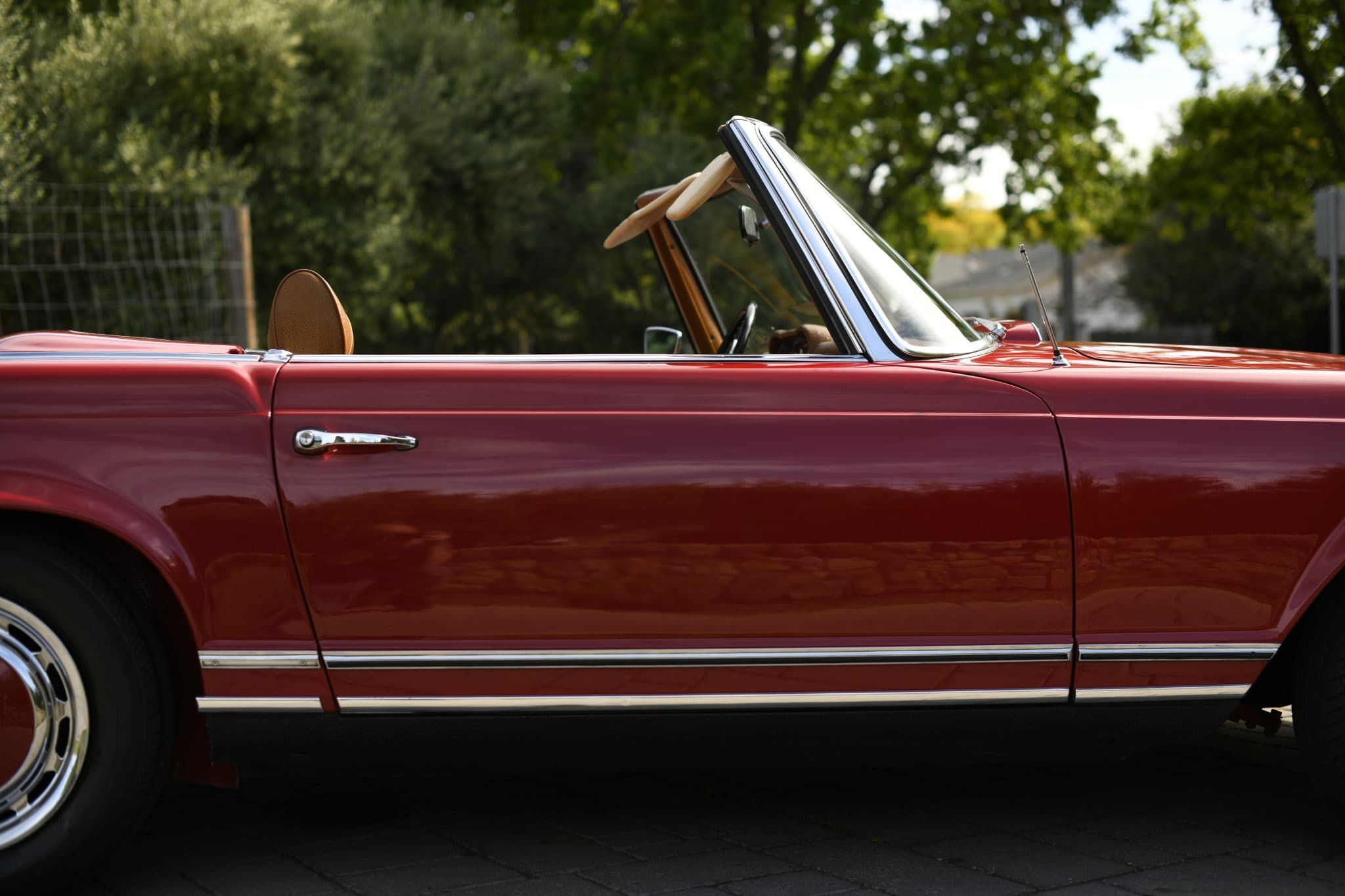 1969 Mercedes-Benz 280SL — Exterior