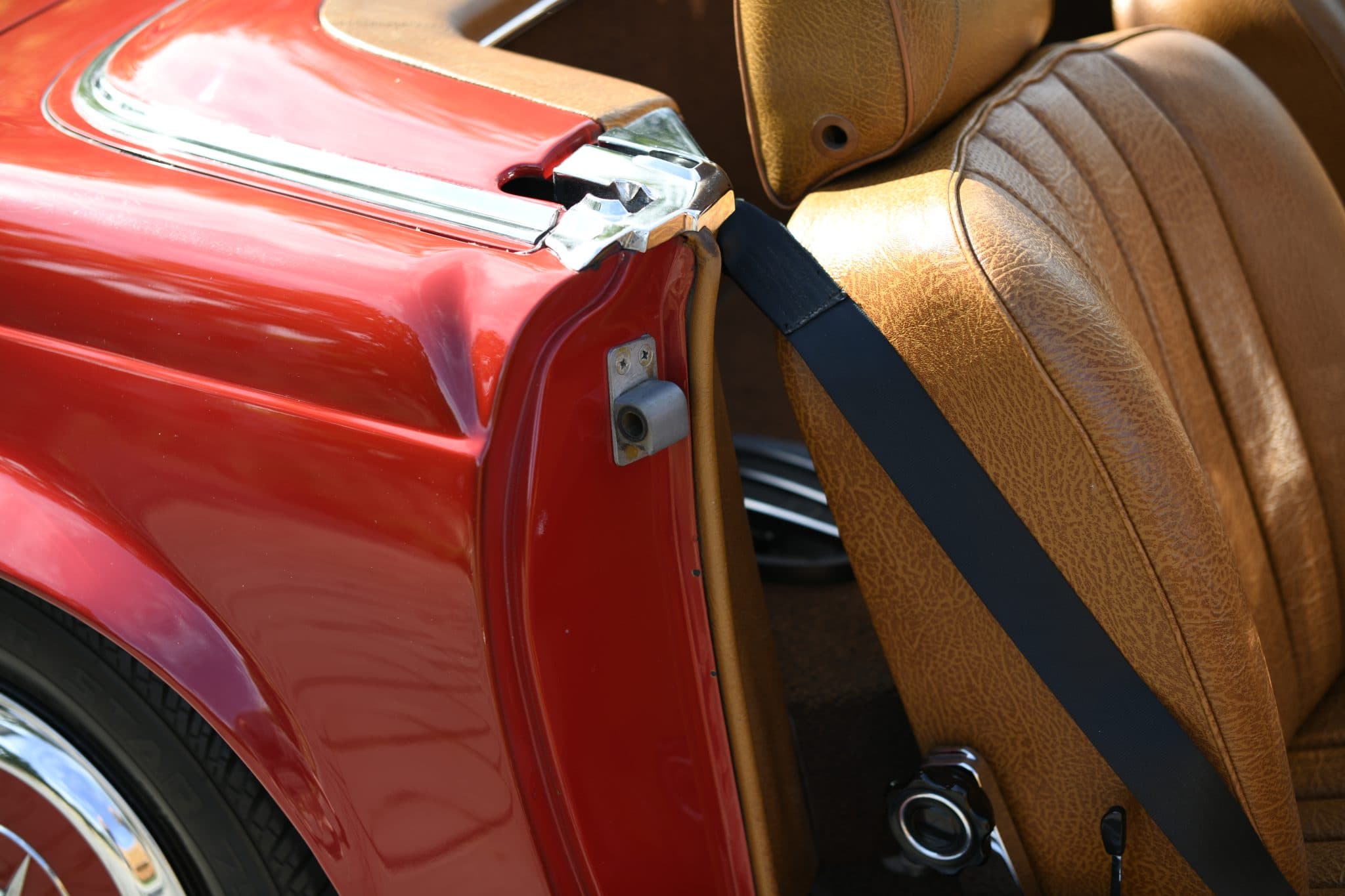1969 Mercedes-Benz 280SL — Interior