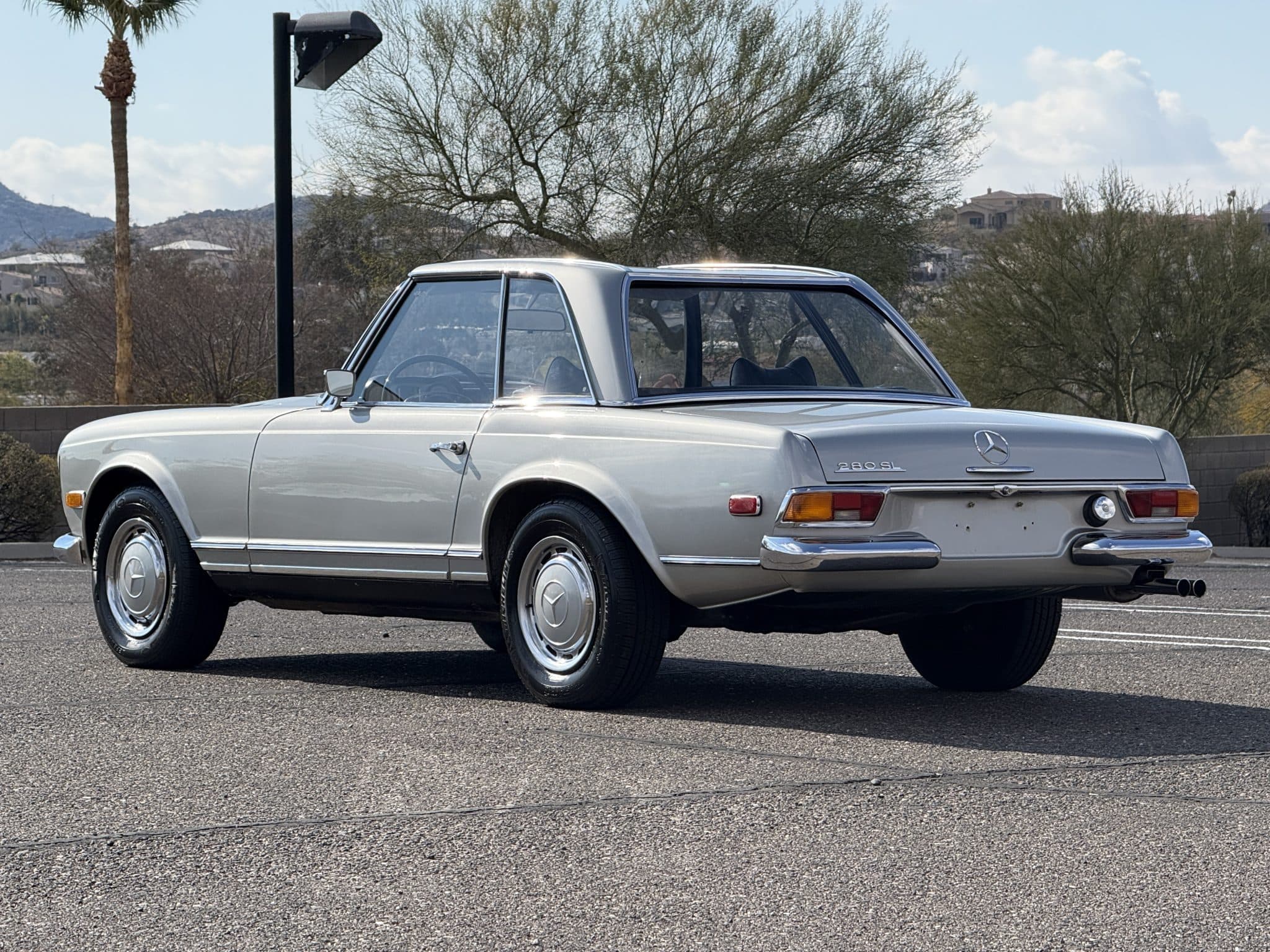 1970 Mercedes-Benz 280SLC — Exterior