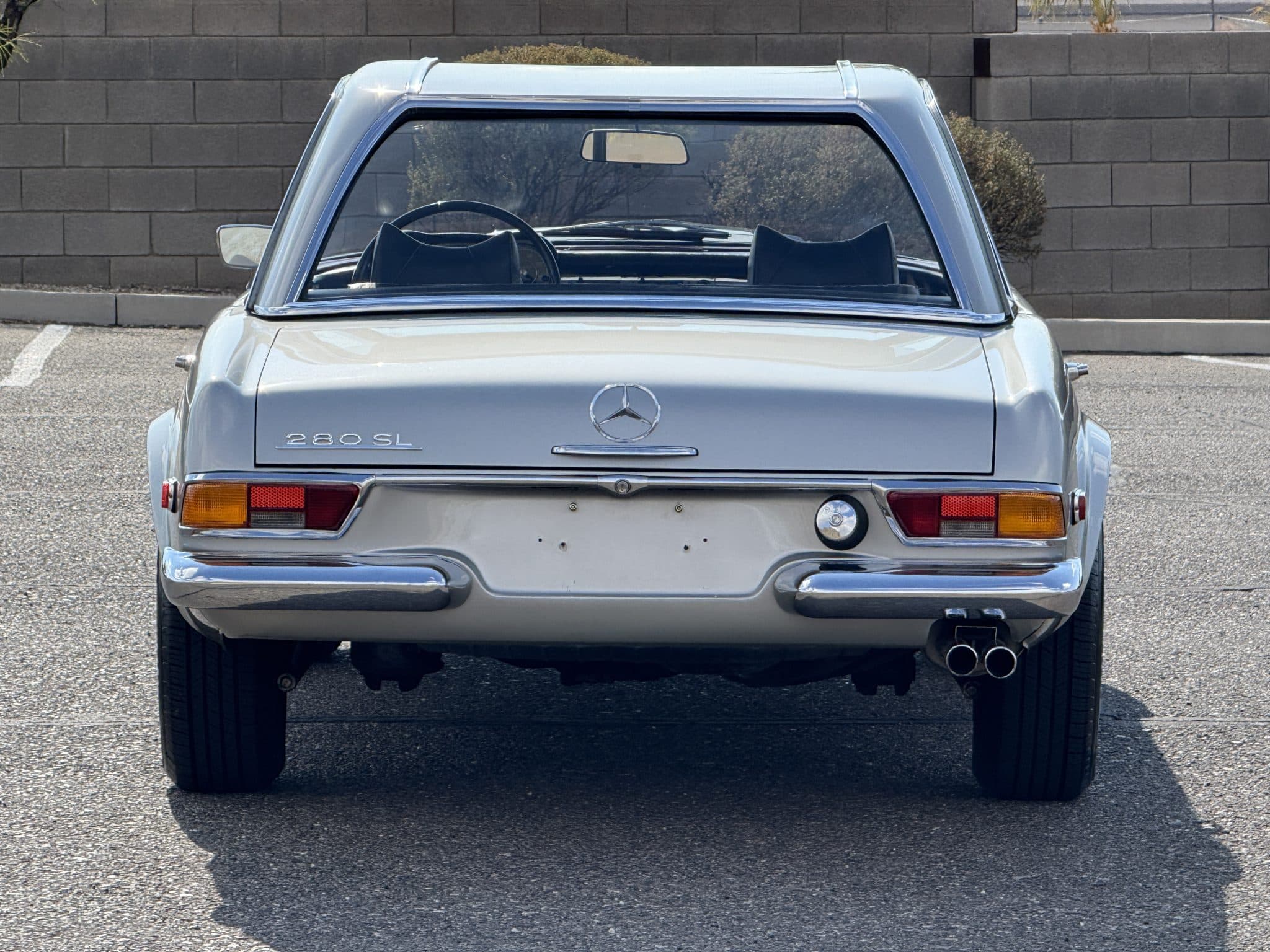 1970 Mercedes-Benz 280SLC — Exterior