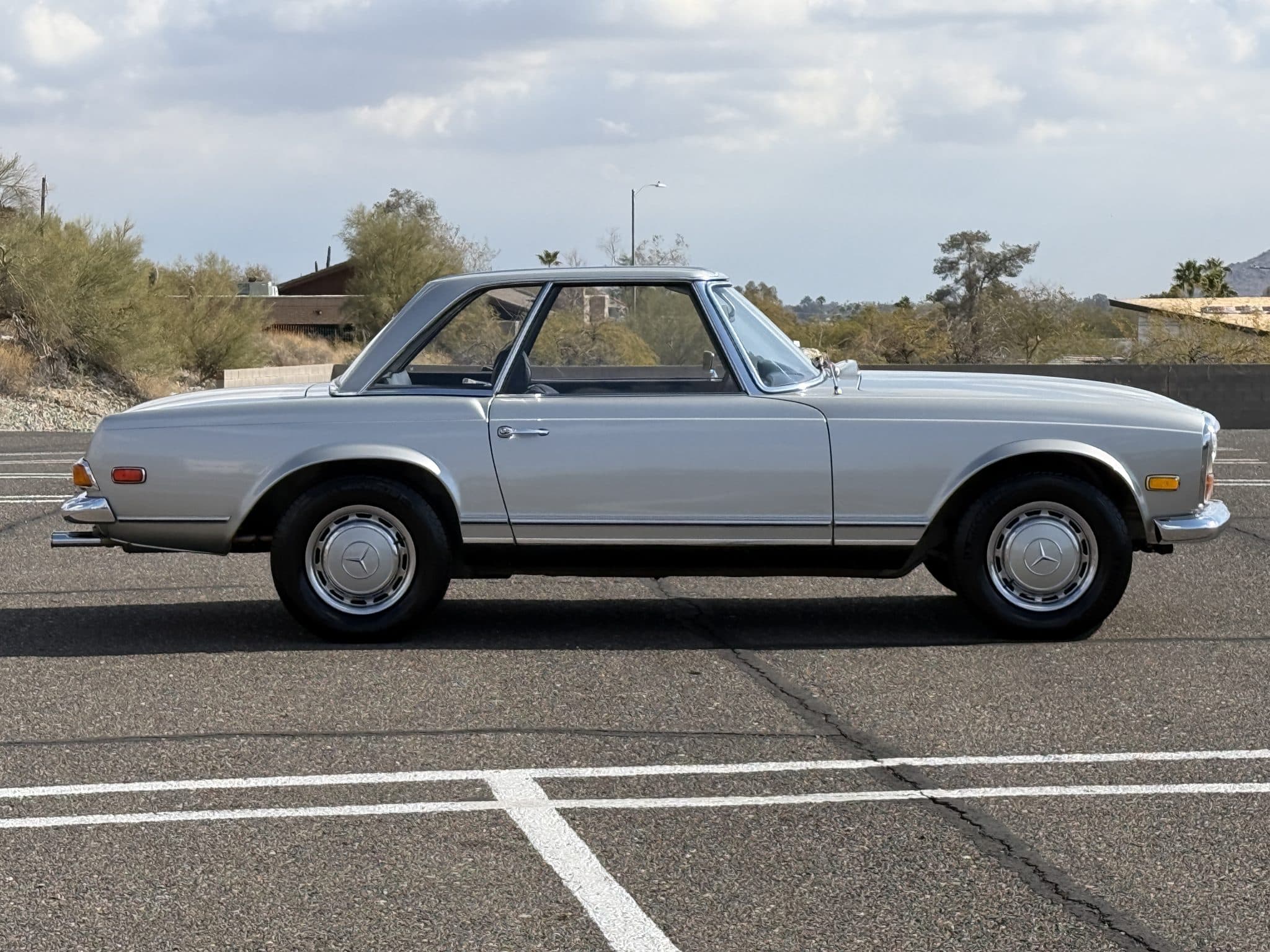 1970 Mercedes-Benz 280SLC — Exterior
