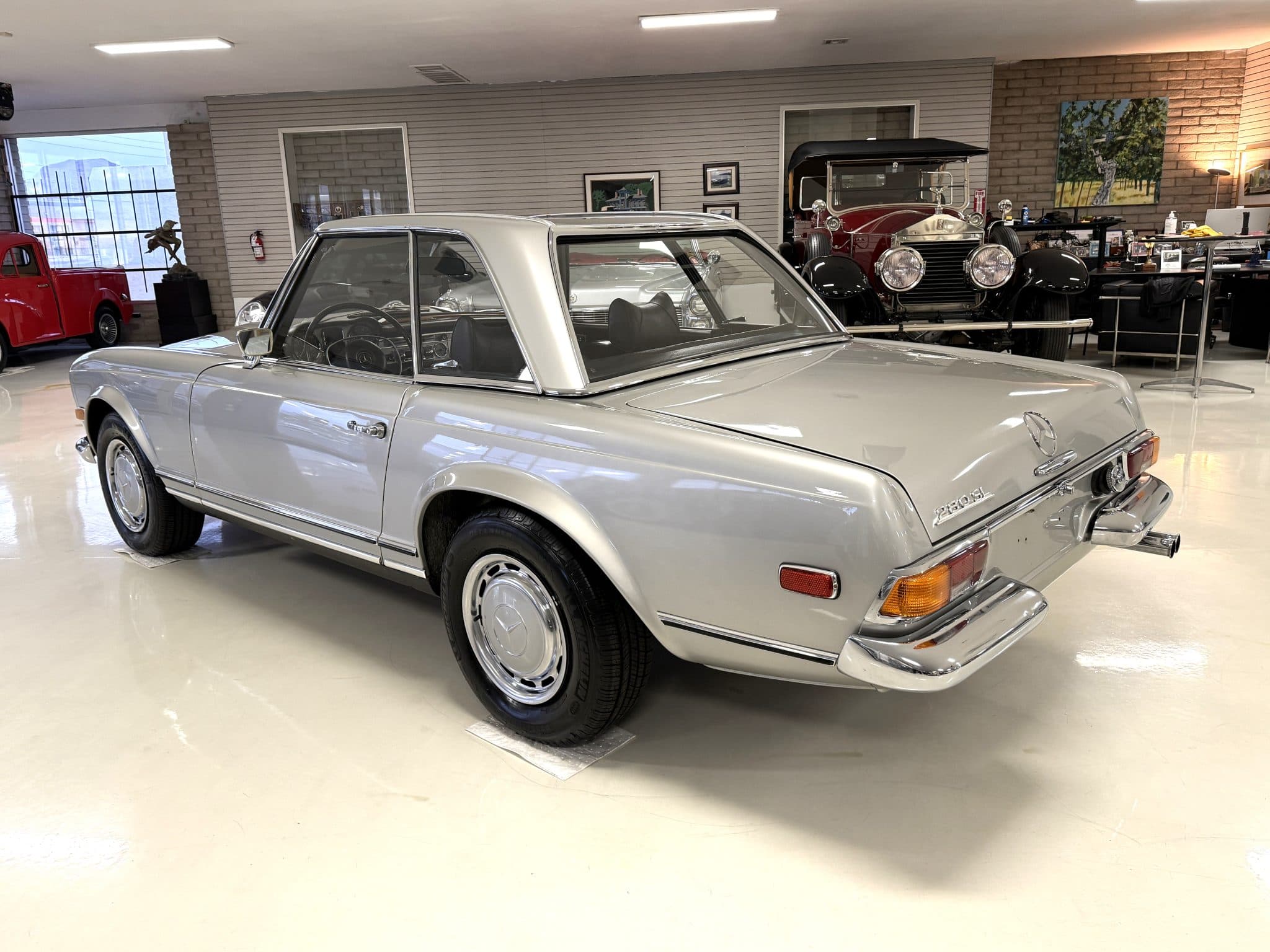 1970 Mercedes-Benz 280SLC — Exterior