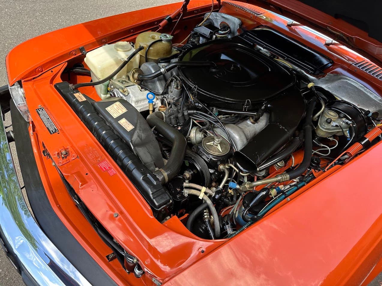 1978 Mercedes-Benz 450SL — Motor