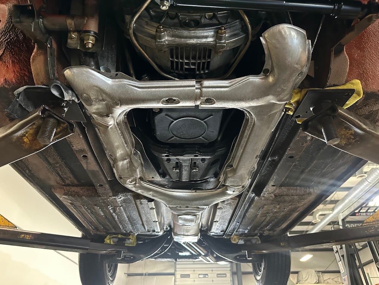 1978 Mercedes-Benz 450SL — Motor