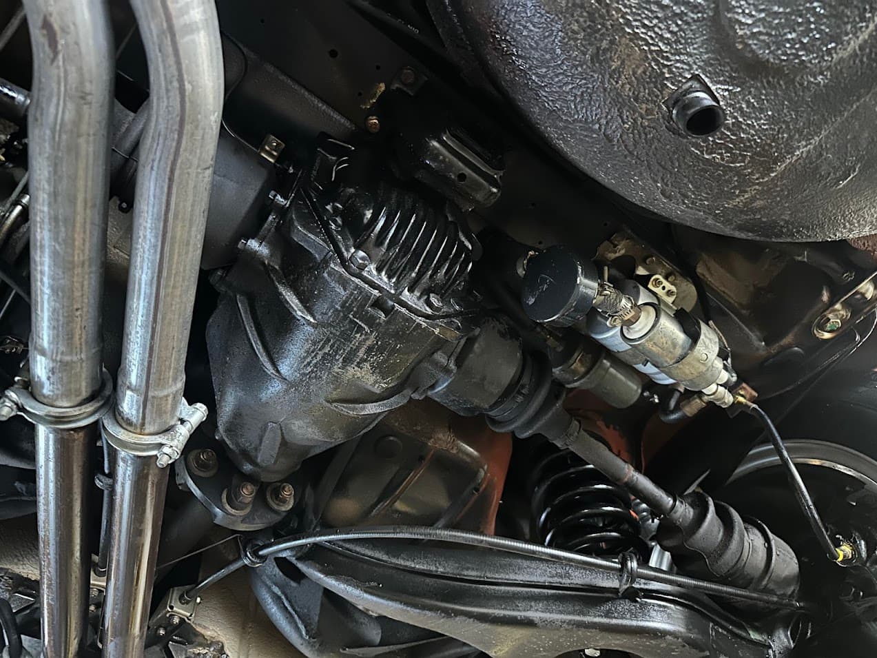 1978 Mercedes-Benz 450SL — Motor