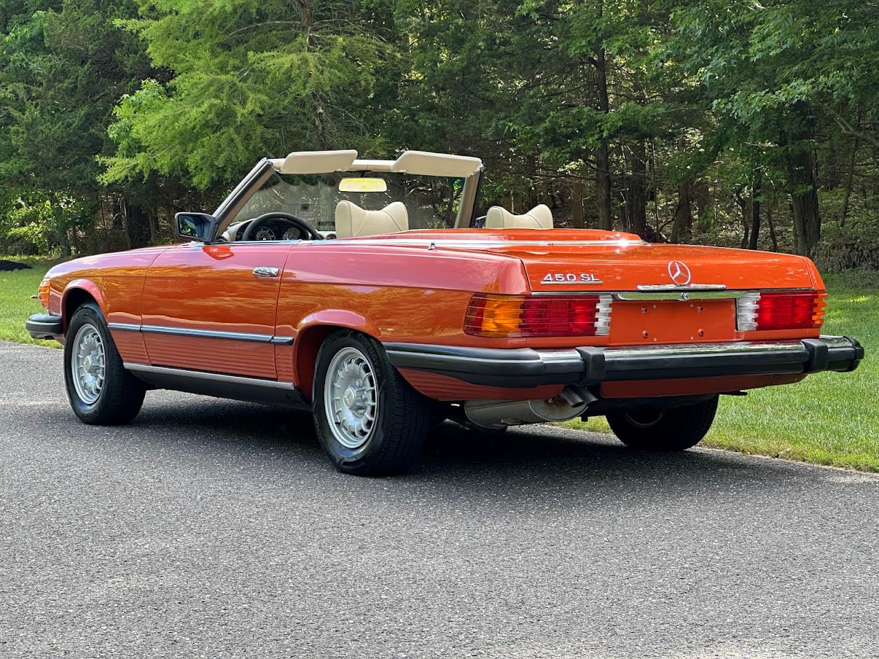 1978 Mercedes-Benz 450SL — Interior