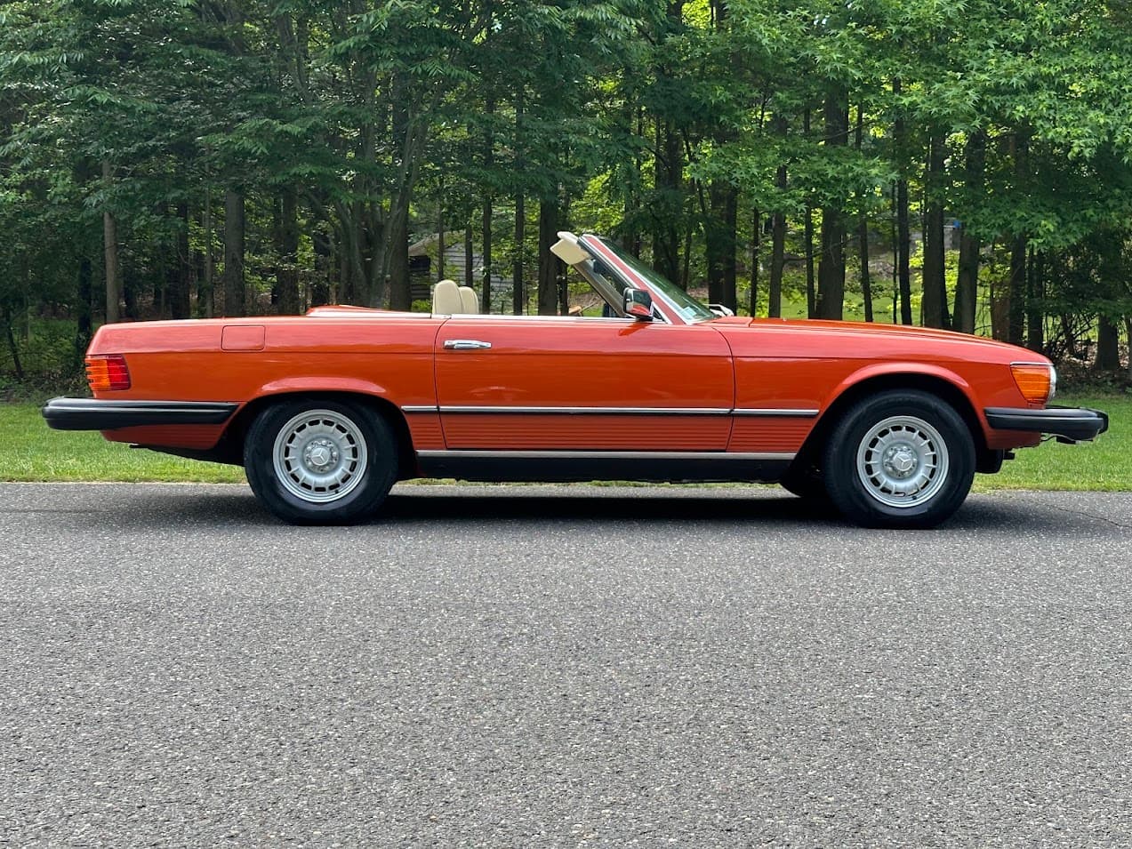 1978 Mercedes-Benz 450SL — Interior