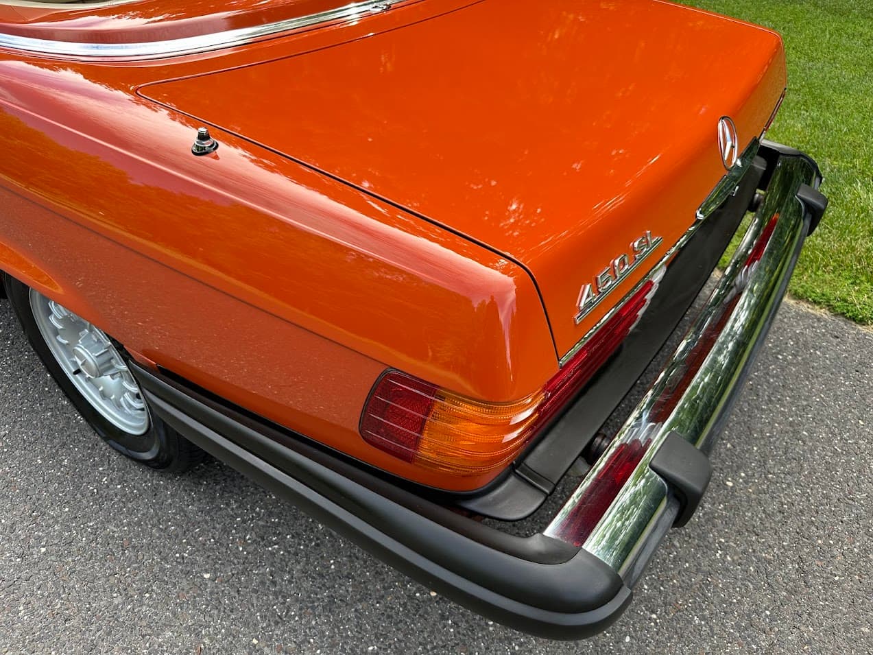 1978 Mercedes-Benz 450SL — Interior