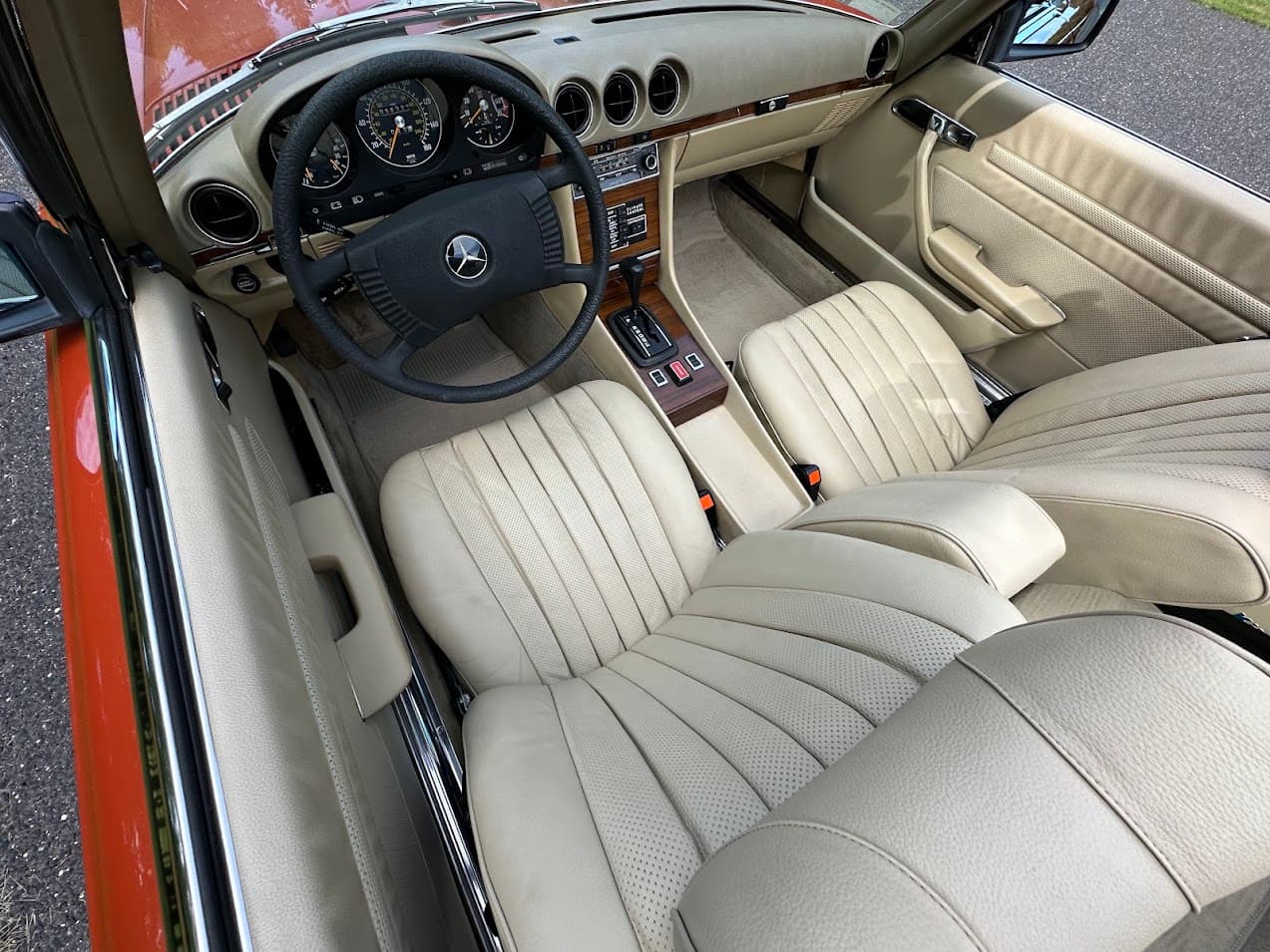 1978 Mercedes-Benz 450SL — Interior