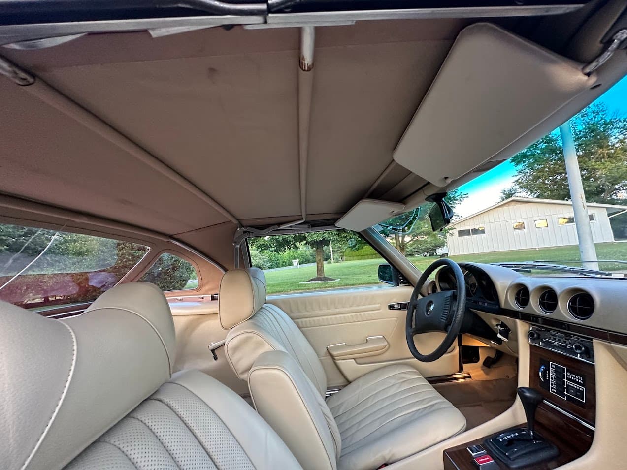 1978 Mercedes-Benz 450SL — Interior