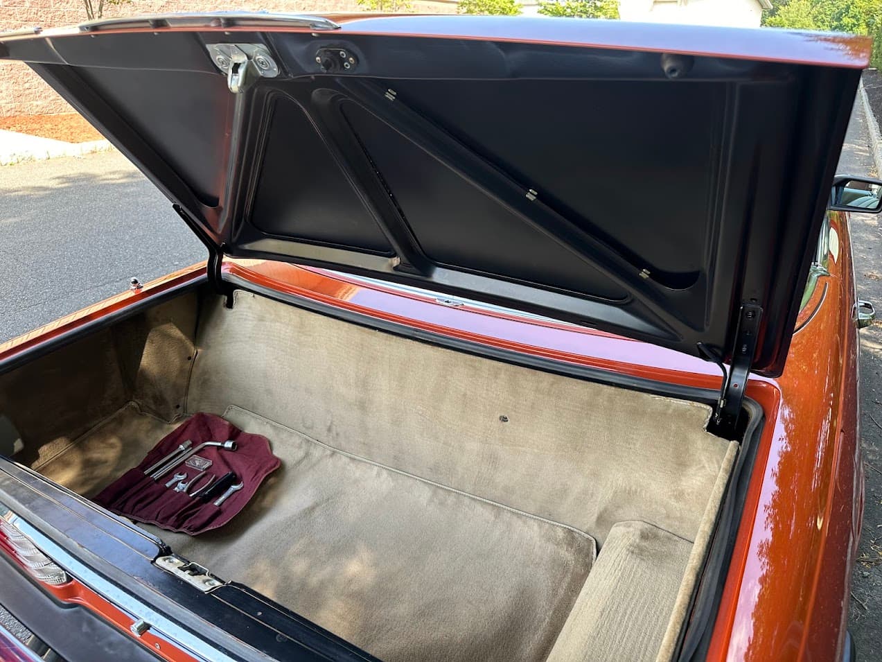 1978 Mercedes-Benz 450SL — Interior