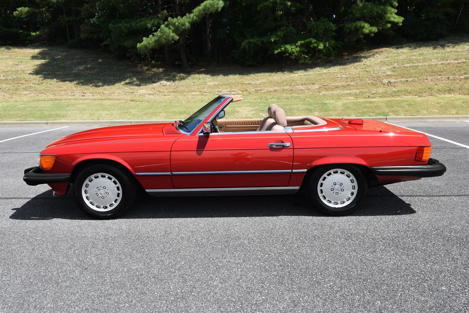 1987 Mercedes-Benz 560SL — Exterior