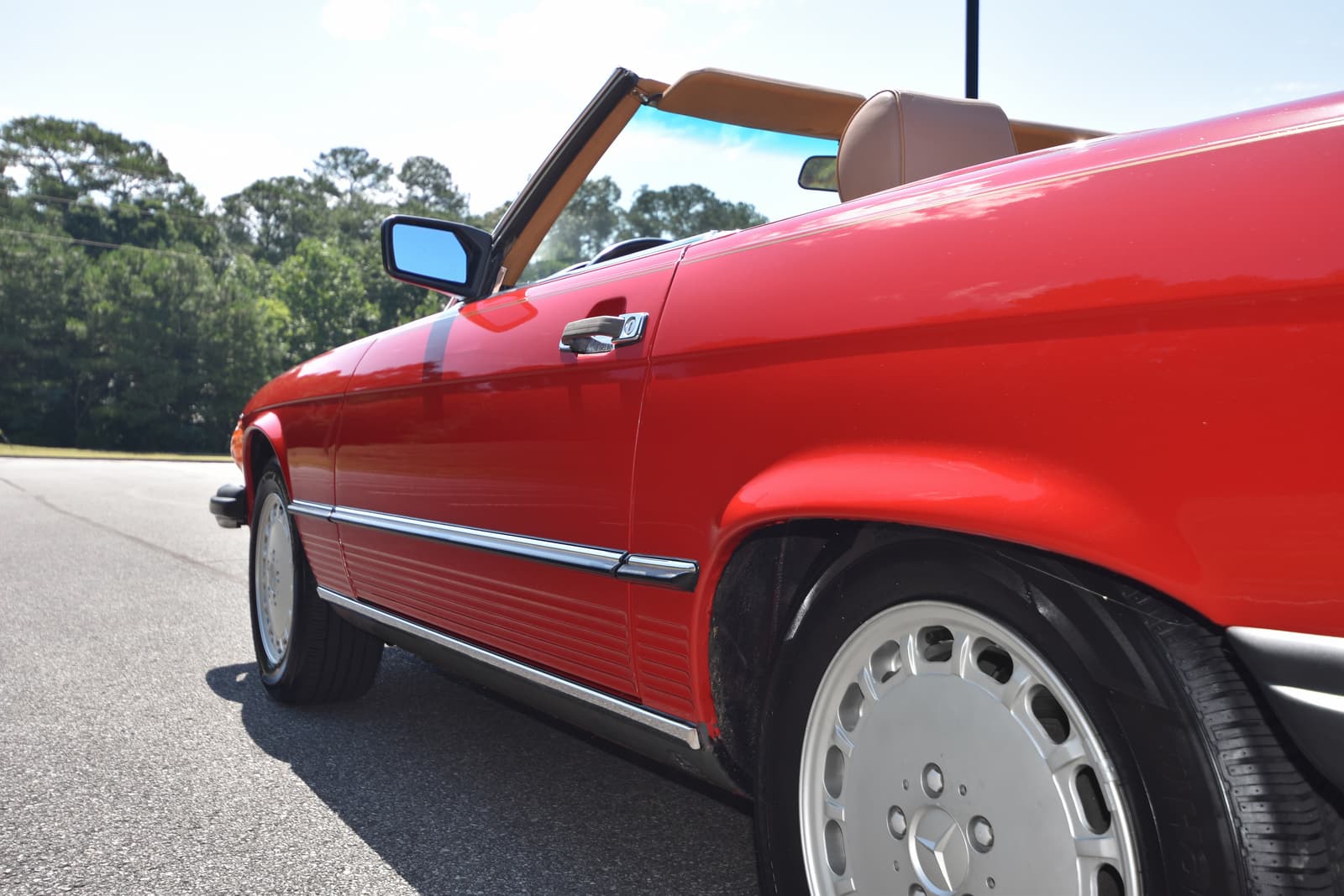 1987 Mercedes-Benz 560SL — Exterior