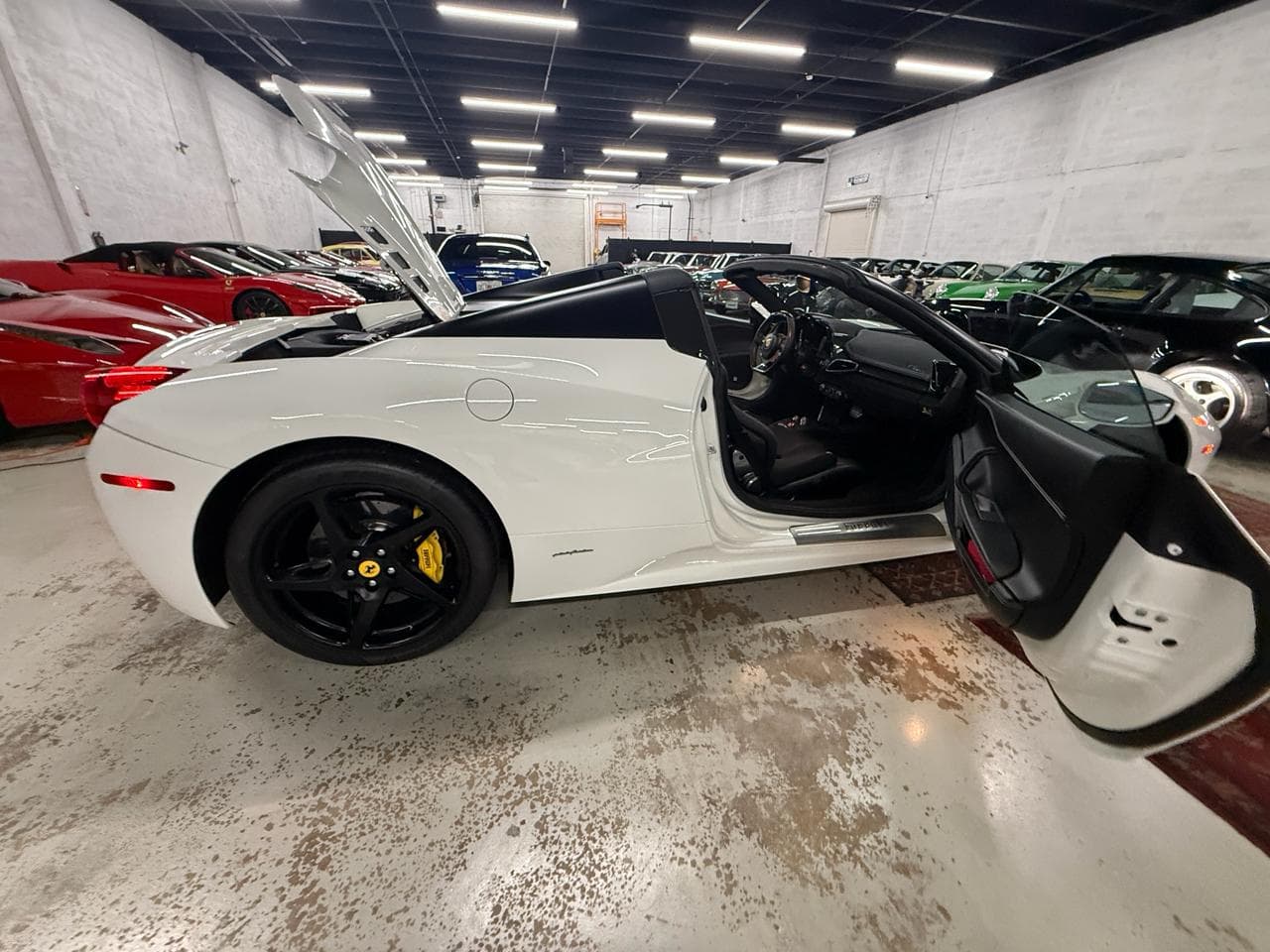 2015 Ferrari 458 Spider — Exterior