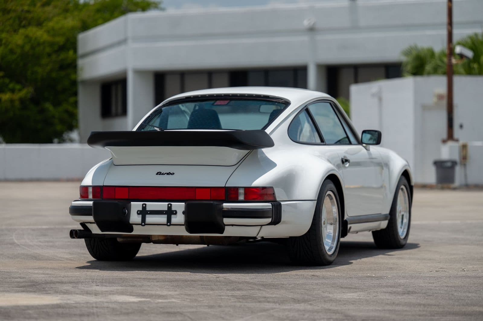 1988 Porsche 911 Turbo (930) — Interior Detail