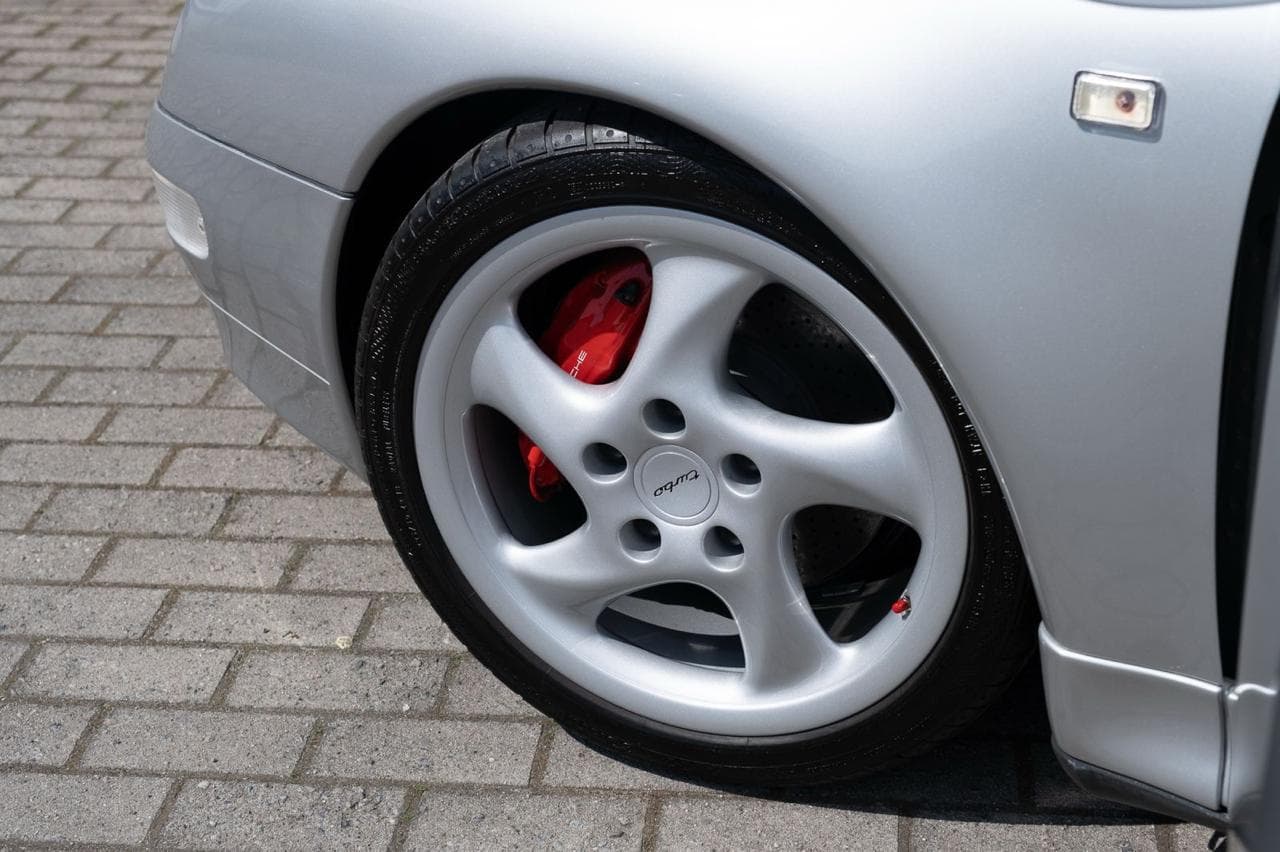 1998 Porsche 911 Turbo S (WLS2) — Hollow-Spoke Wheels
