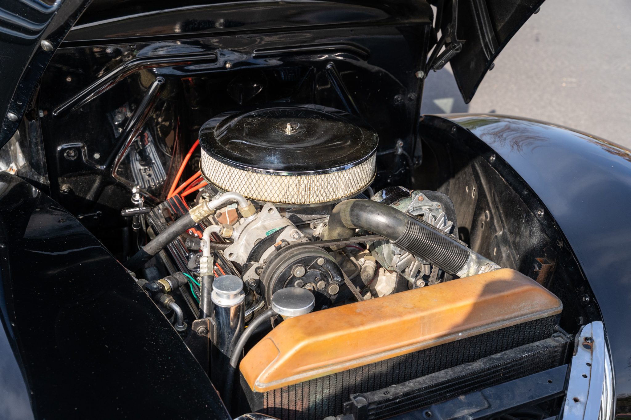 1940 Ford Pickup - Motor