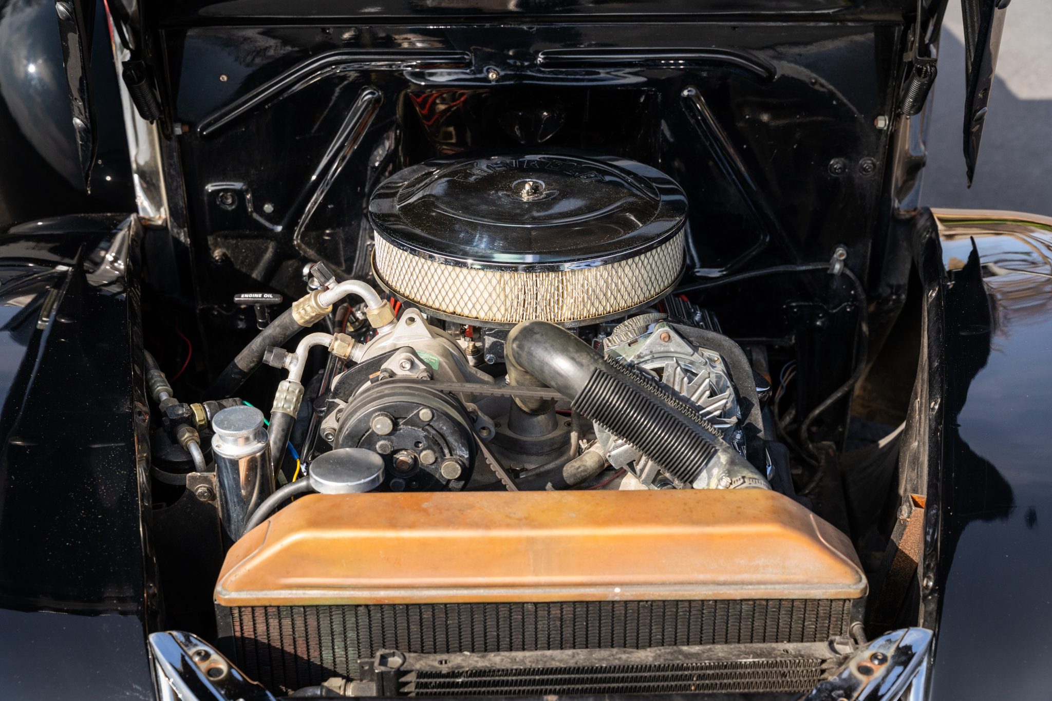 1940 Ford Pickup - Motor