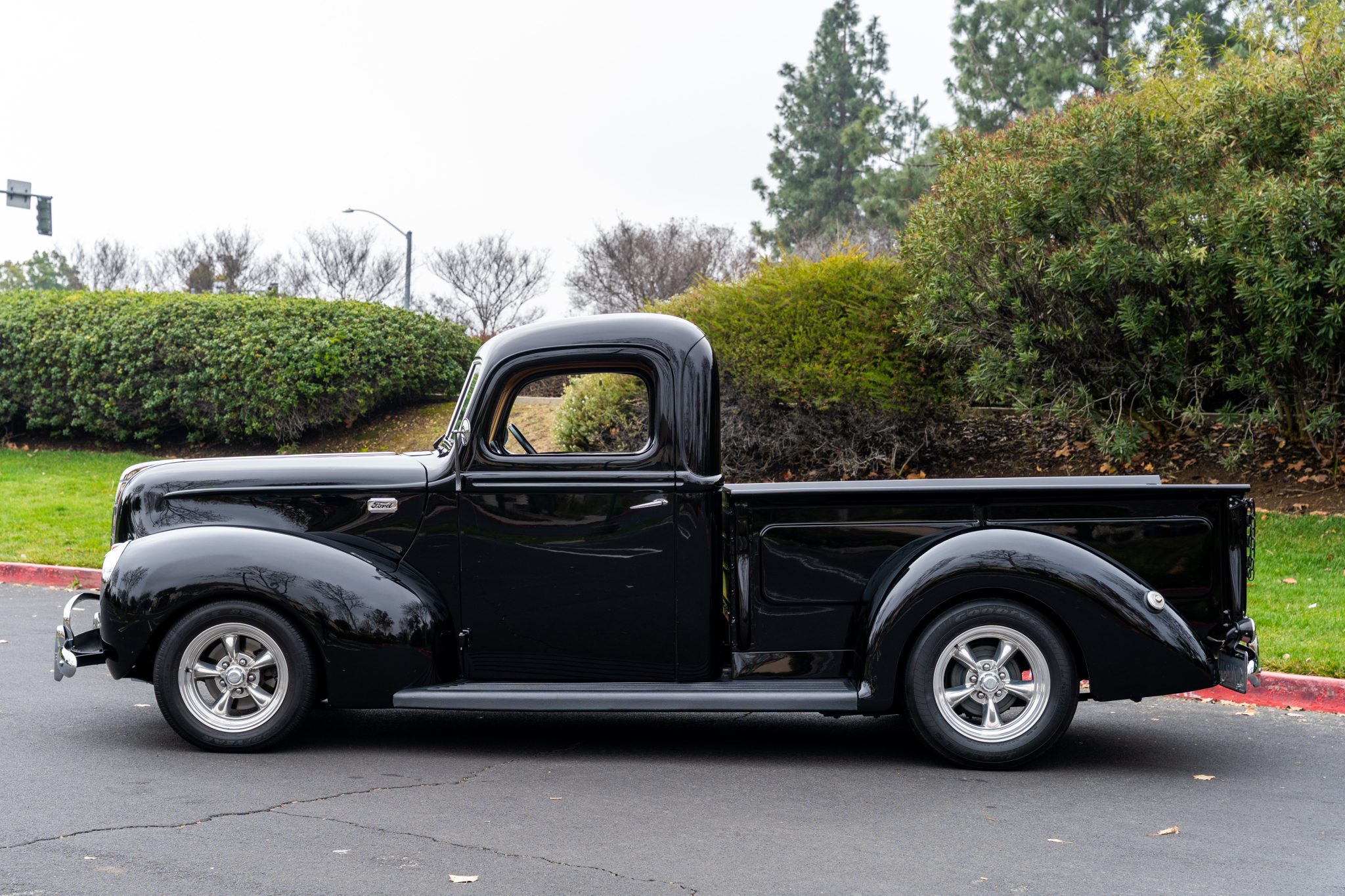1940 Ford Pickup - Exterior