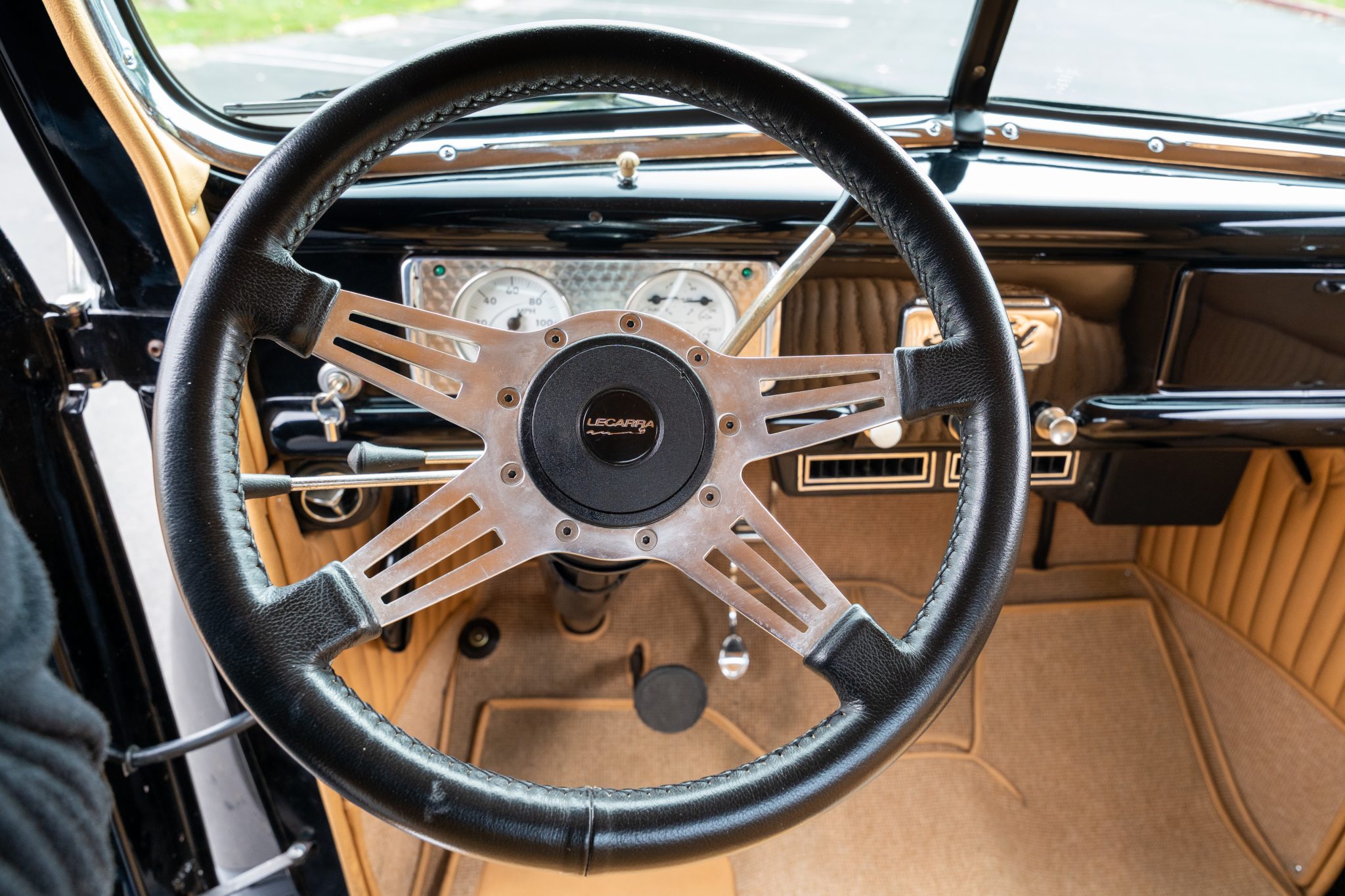 1940 Ford Pickup - Interior