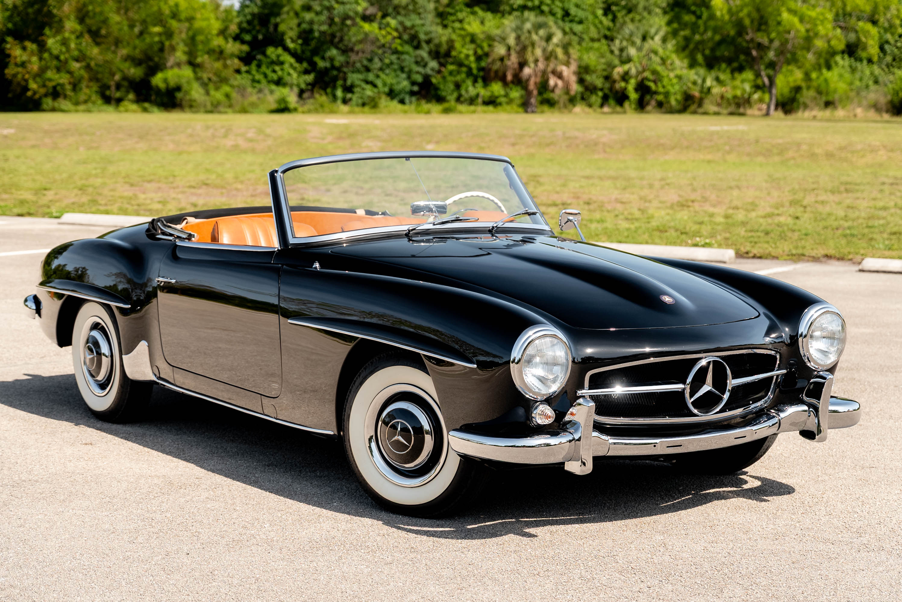 1957 Mercedes-Benz 190SL - Exterior