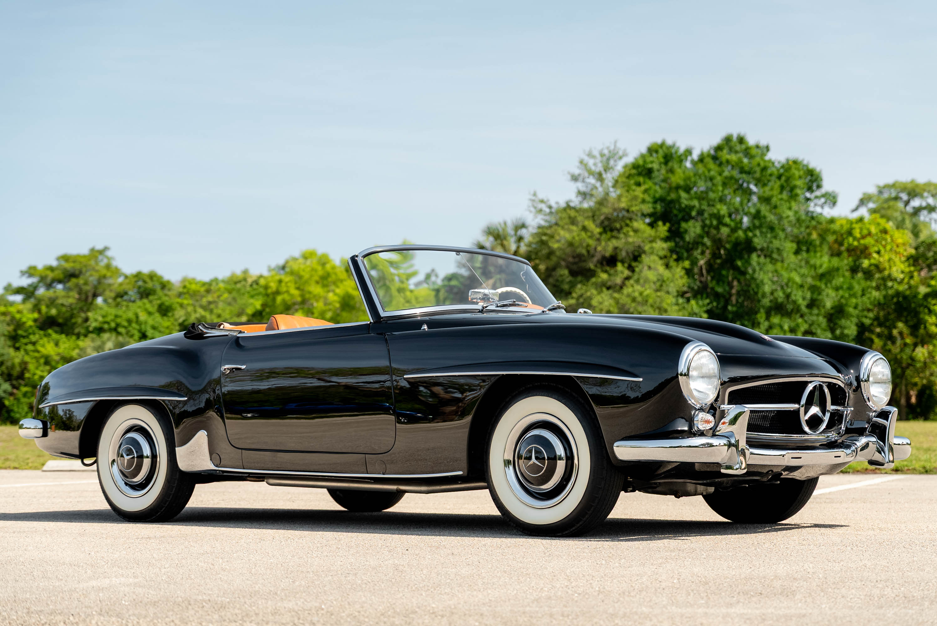 1957 Mercedes-Benz 190SL - Exterior