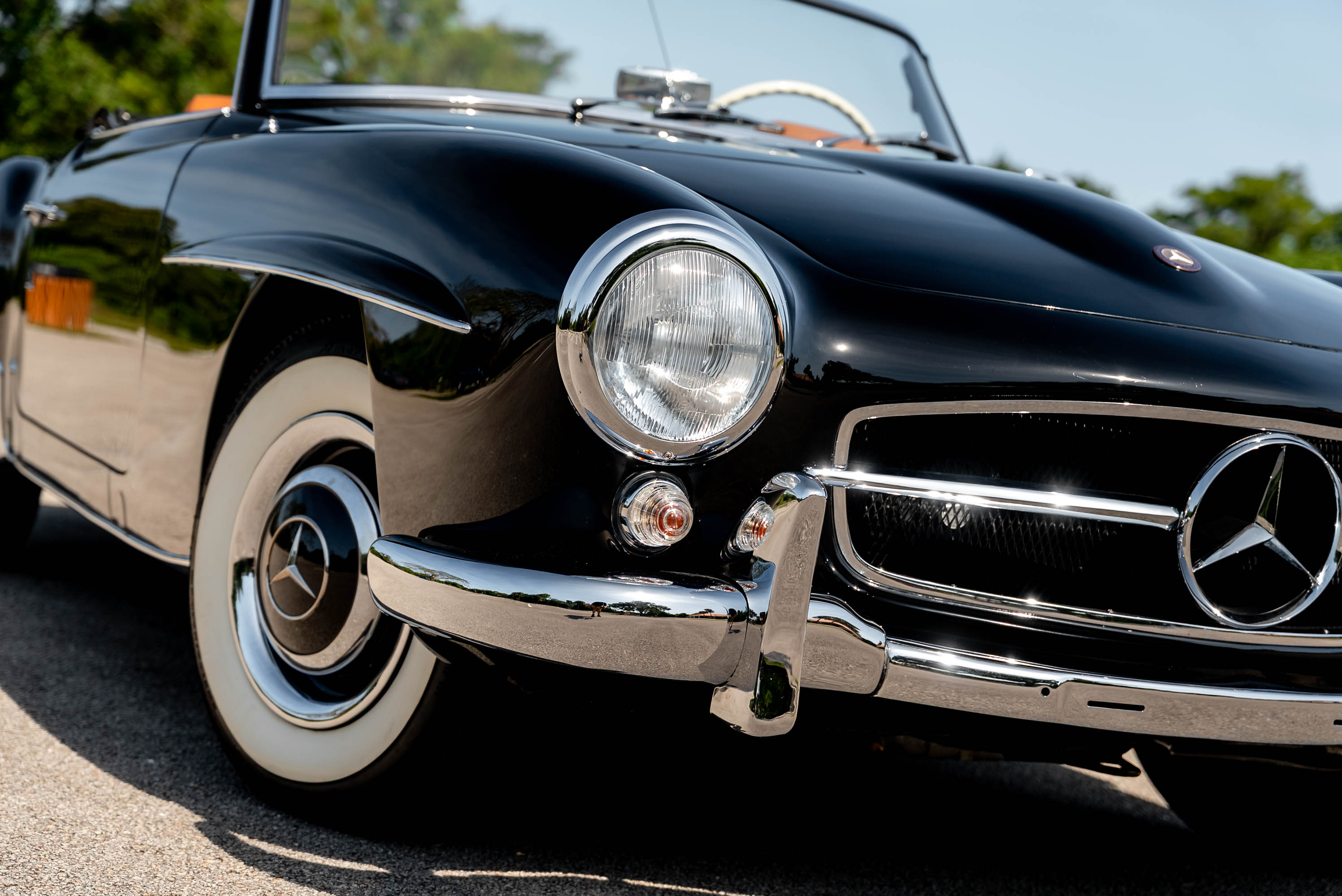 1957 Mercedes-Benz 190SL - Exterior