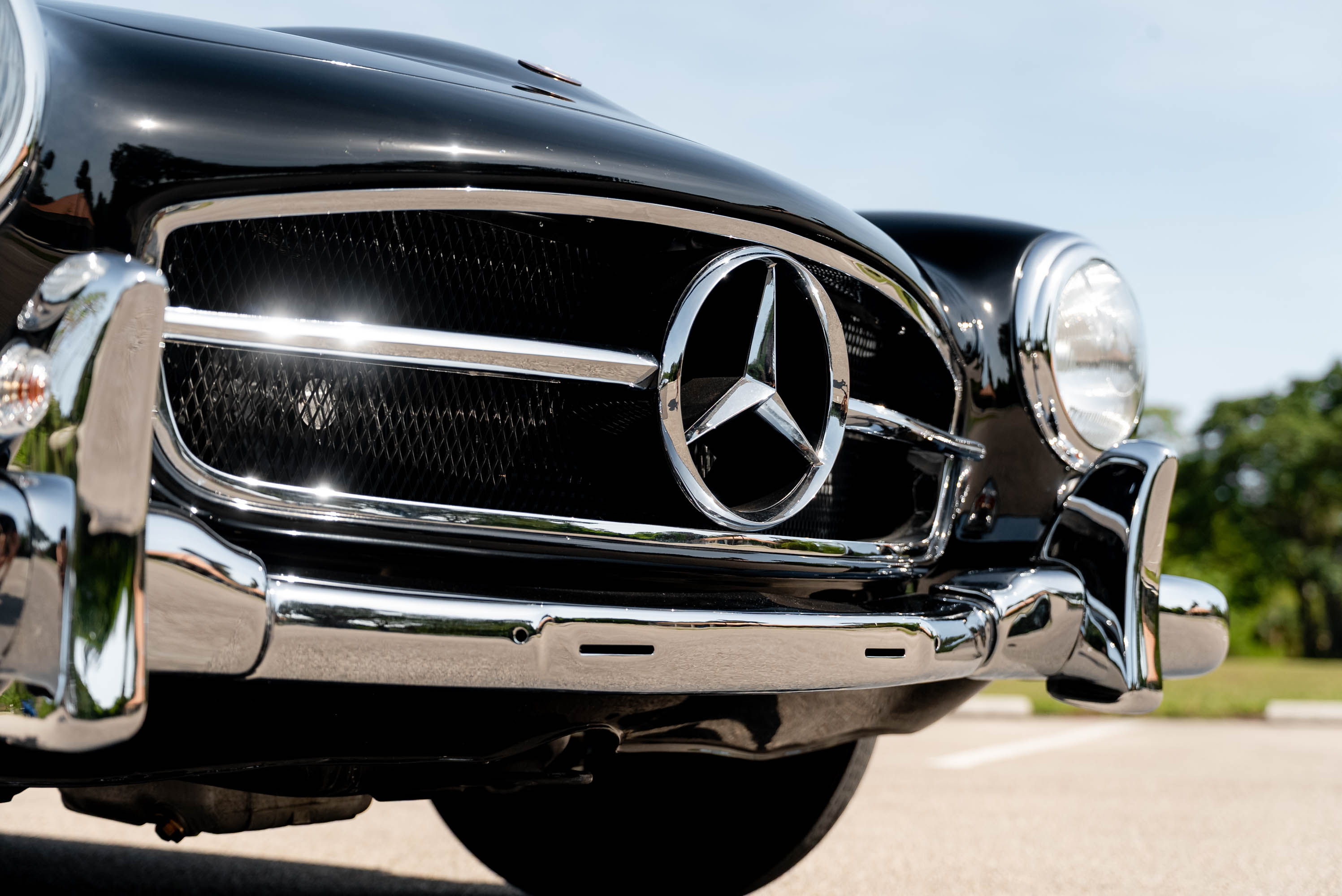 1957 Mercedes-Benz 190SL - Exterior