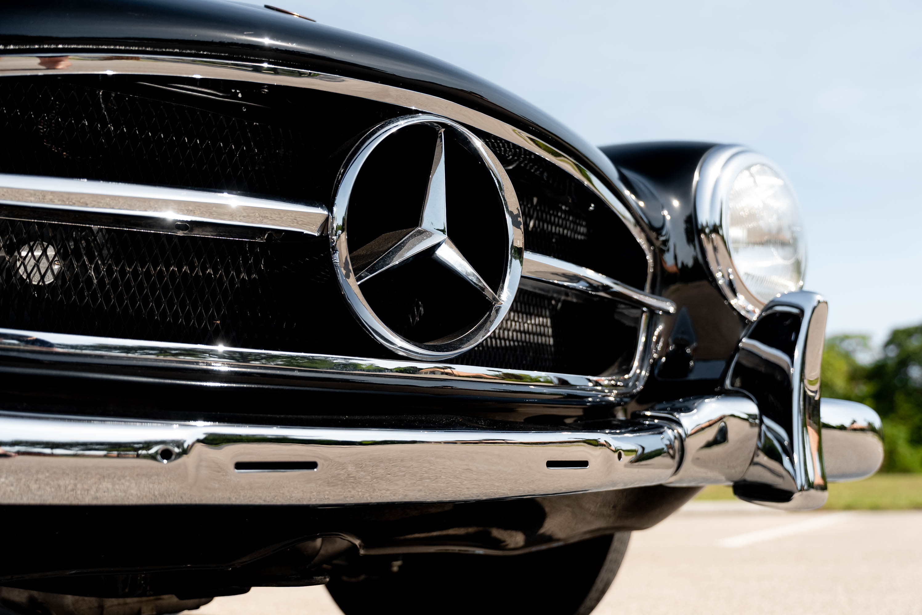 1957 Mercedes-Benz 190SL - Exterior