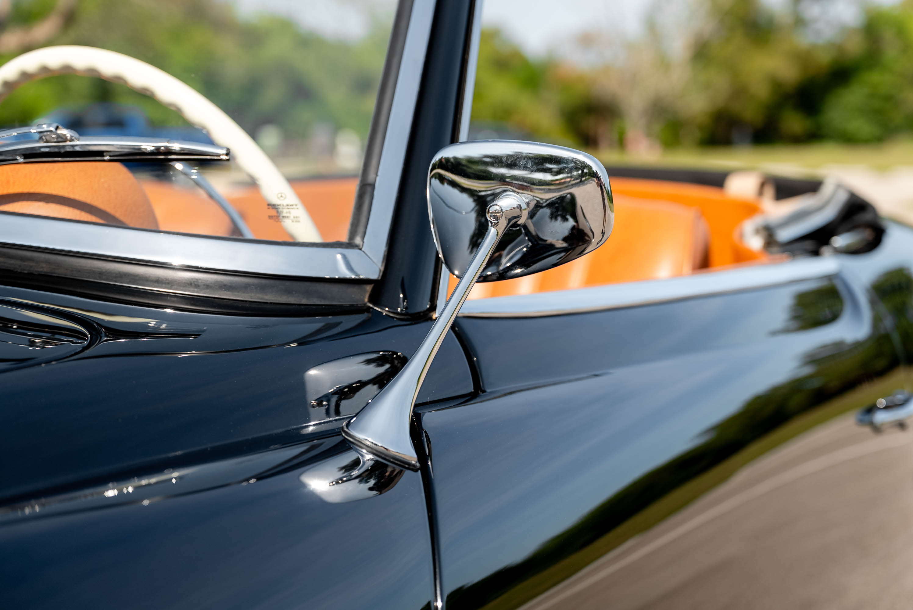 1957 Mercedes-Benz 190SL - Exterior