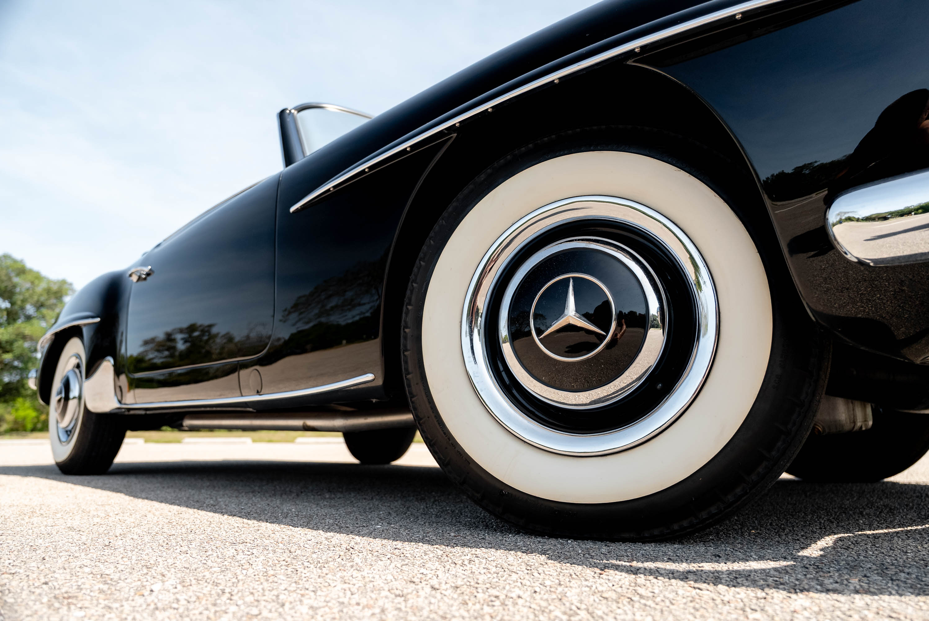 1957 Mercedes-Benz 190SL - Exterior