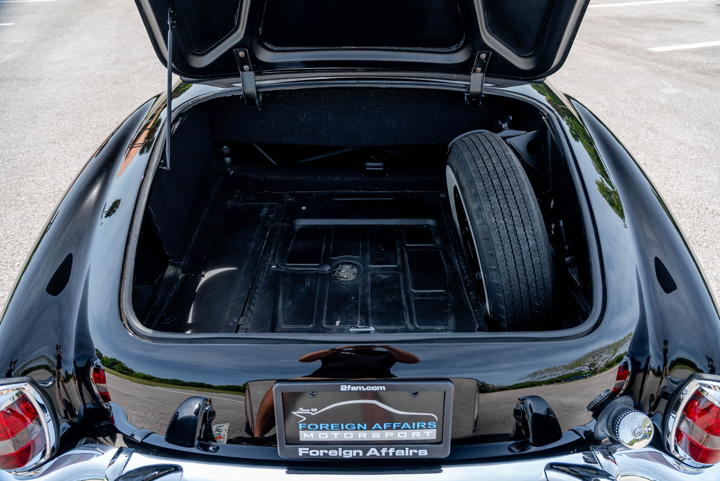 1957 Mercedes-Benz 190SL - Exterior