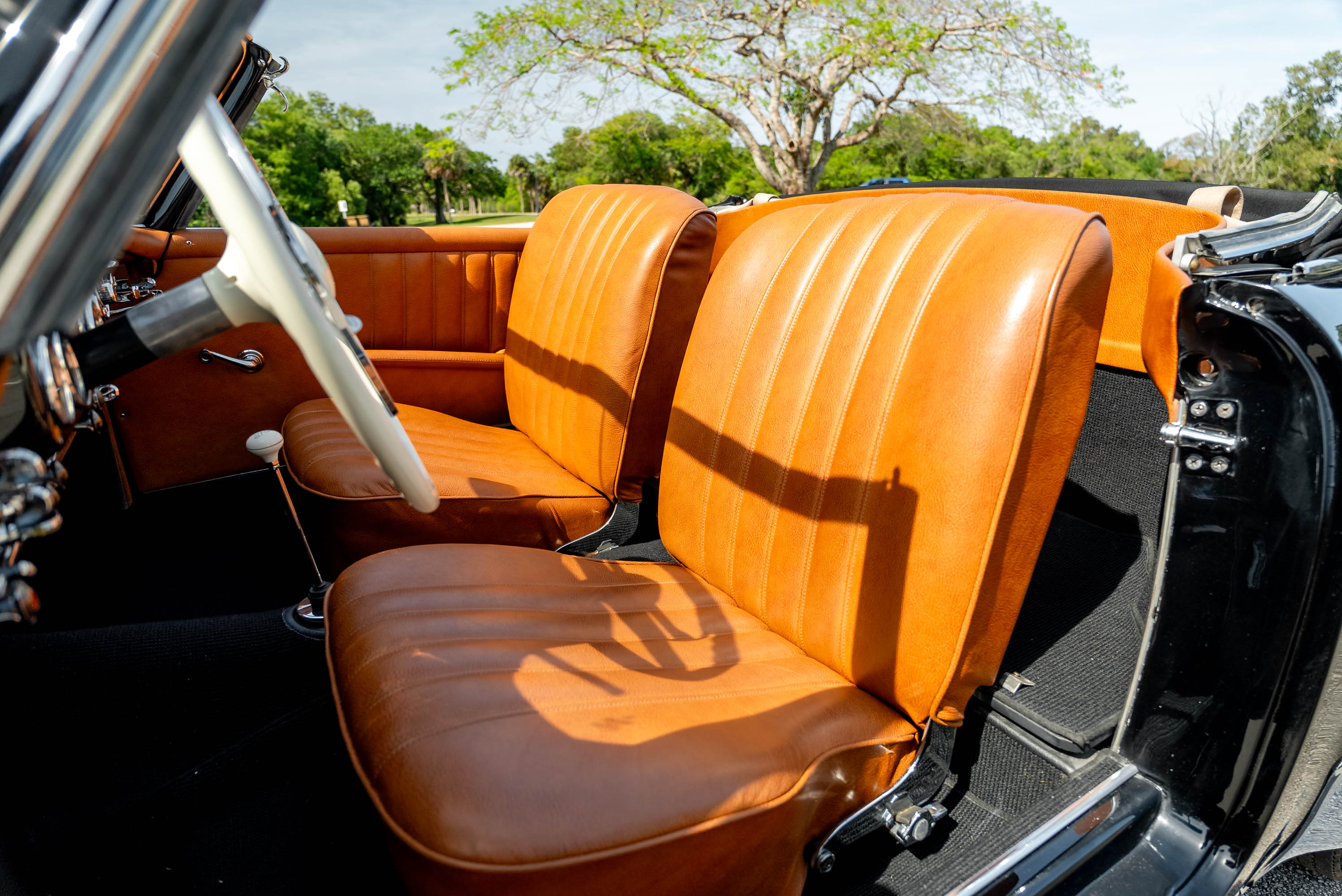 1957 Mercedes-Benz 190SL - Interior