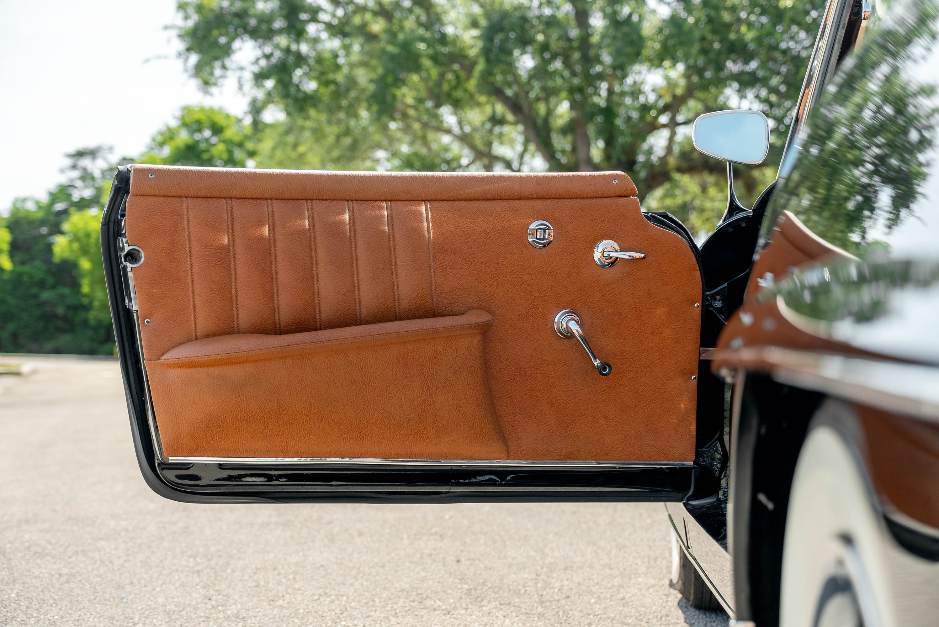 1957 Mercedes-Benz 190SL - Interior
